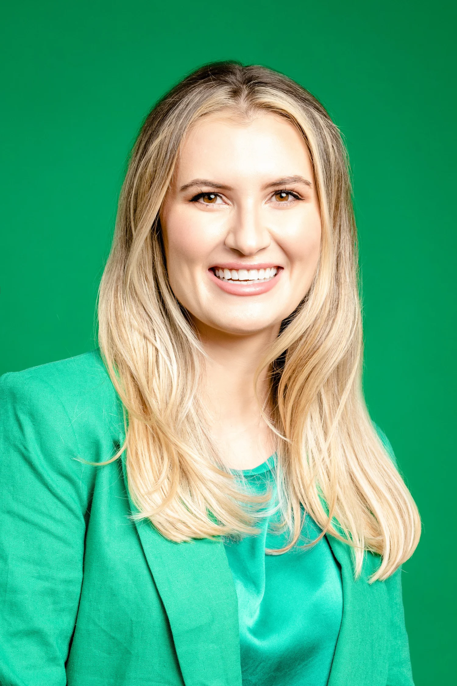 Corporate LinkedIn Headshots for Business