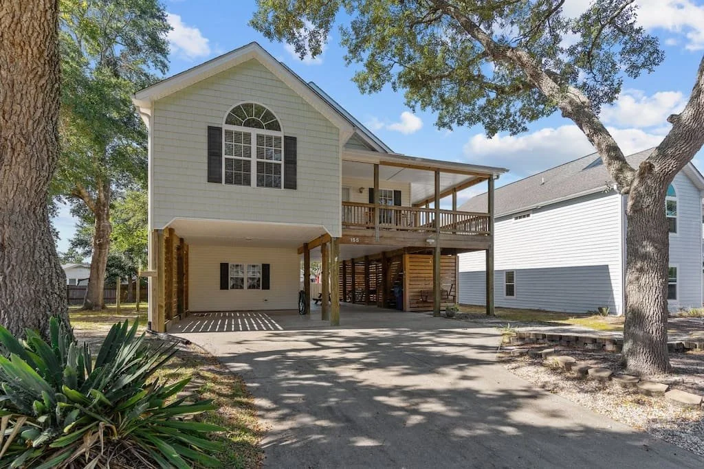 Saltwater Oaks vacation rental in Oak Island, NC