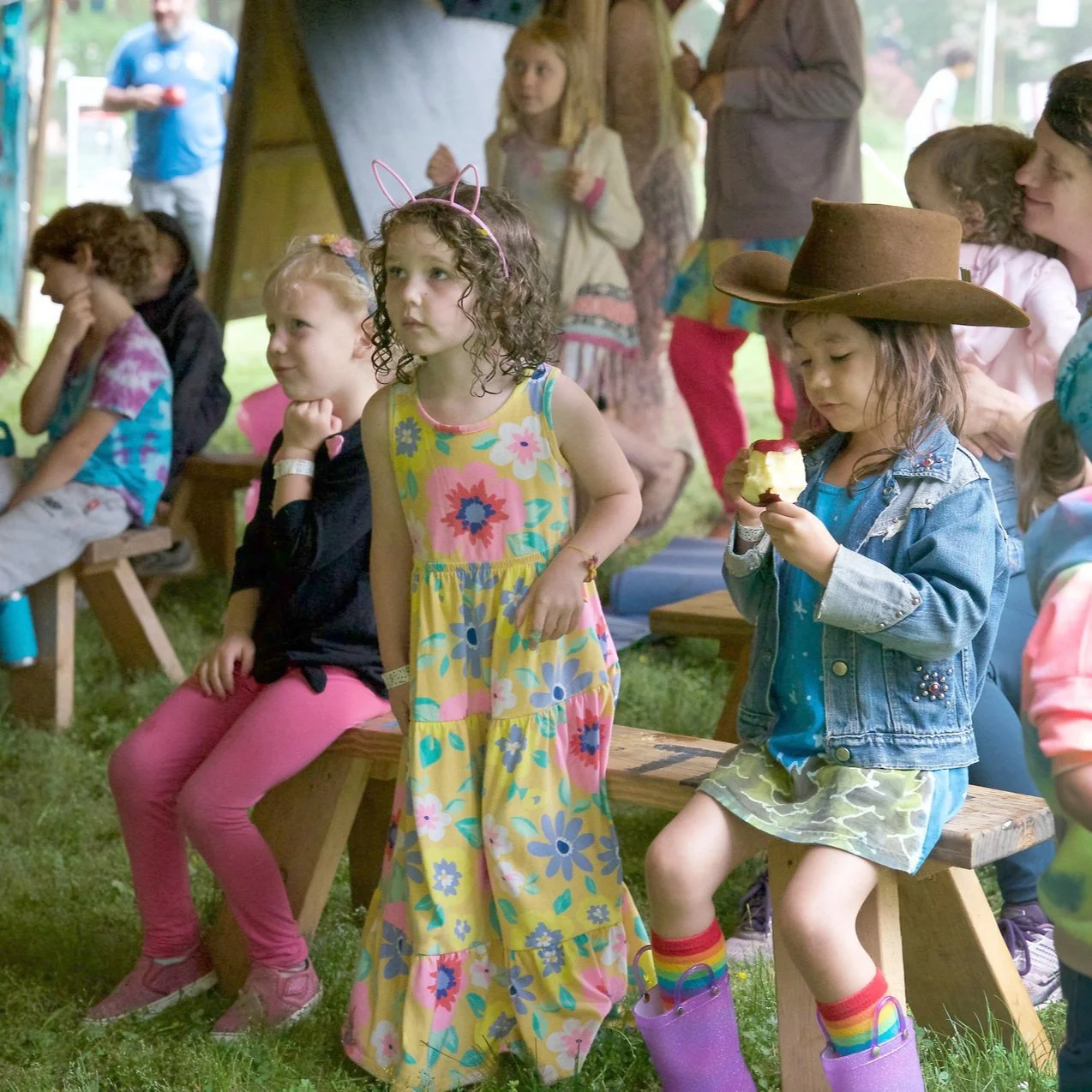 KidsTent_Audience_S22_Mike.jpg
