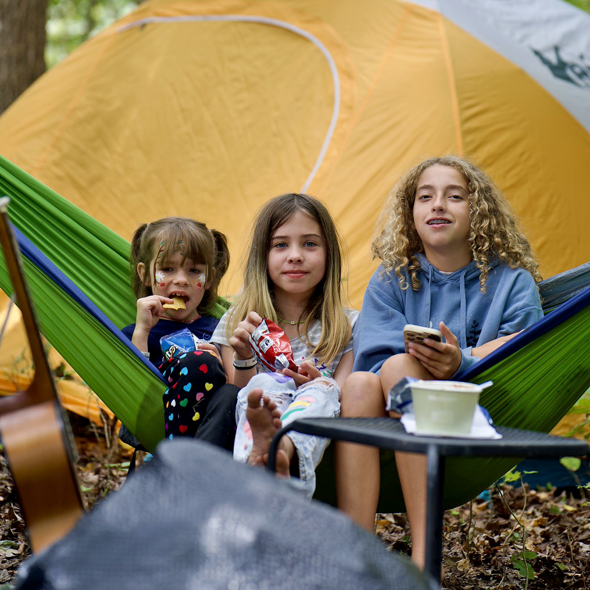 5-Camping_hammock_F25_Mike.png