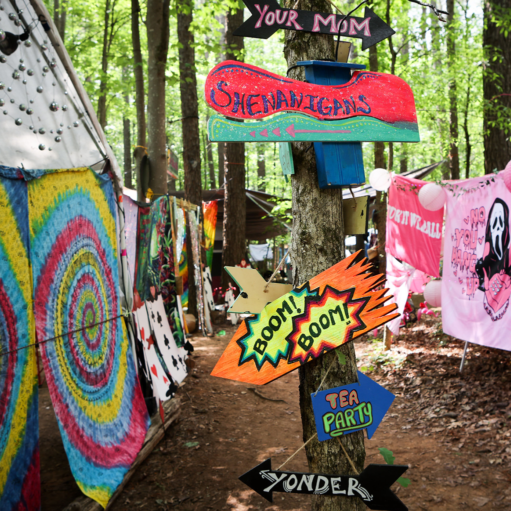 5-TentCamping_Signs_S25_Eliz.png
