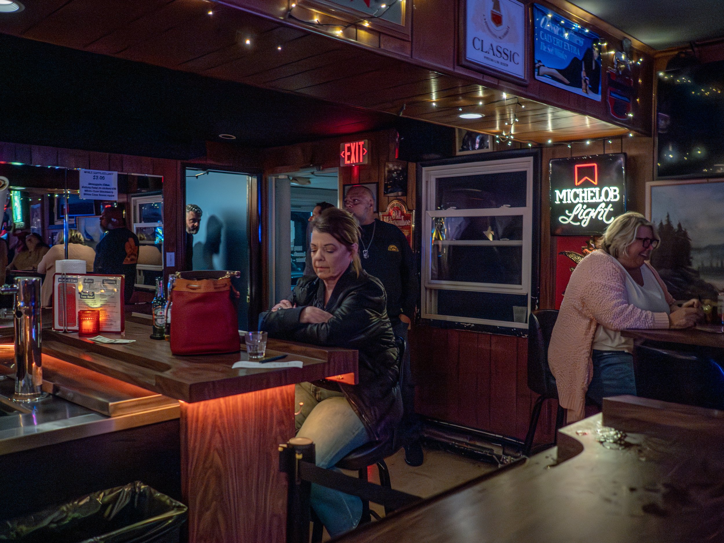 032225_314_phoenixville_brickette_lounge-LAROSA.jpeg