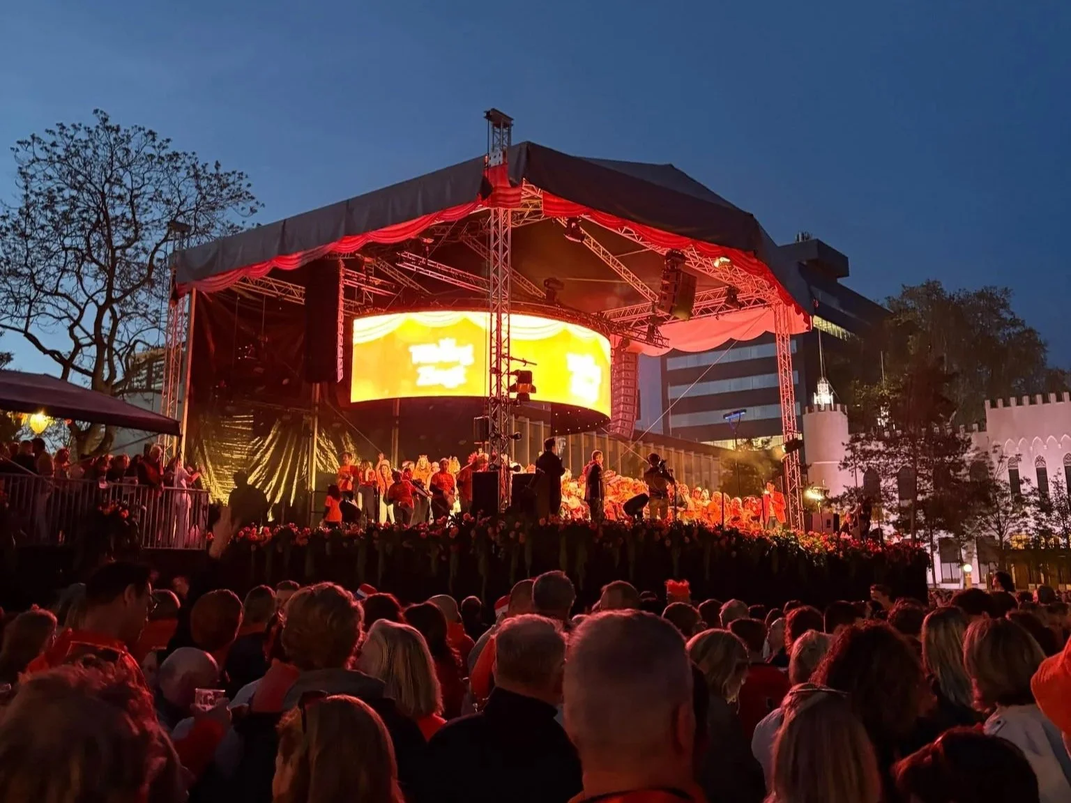 Tilburg Zingt Koningsdag