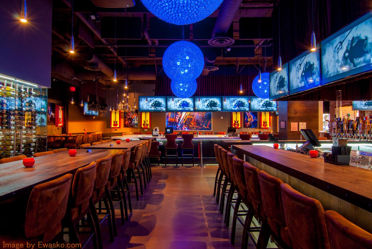 Bar photo 1