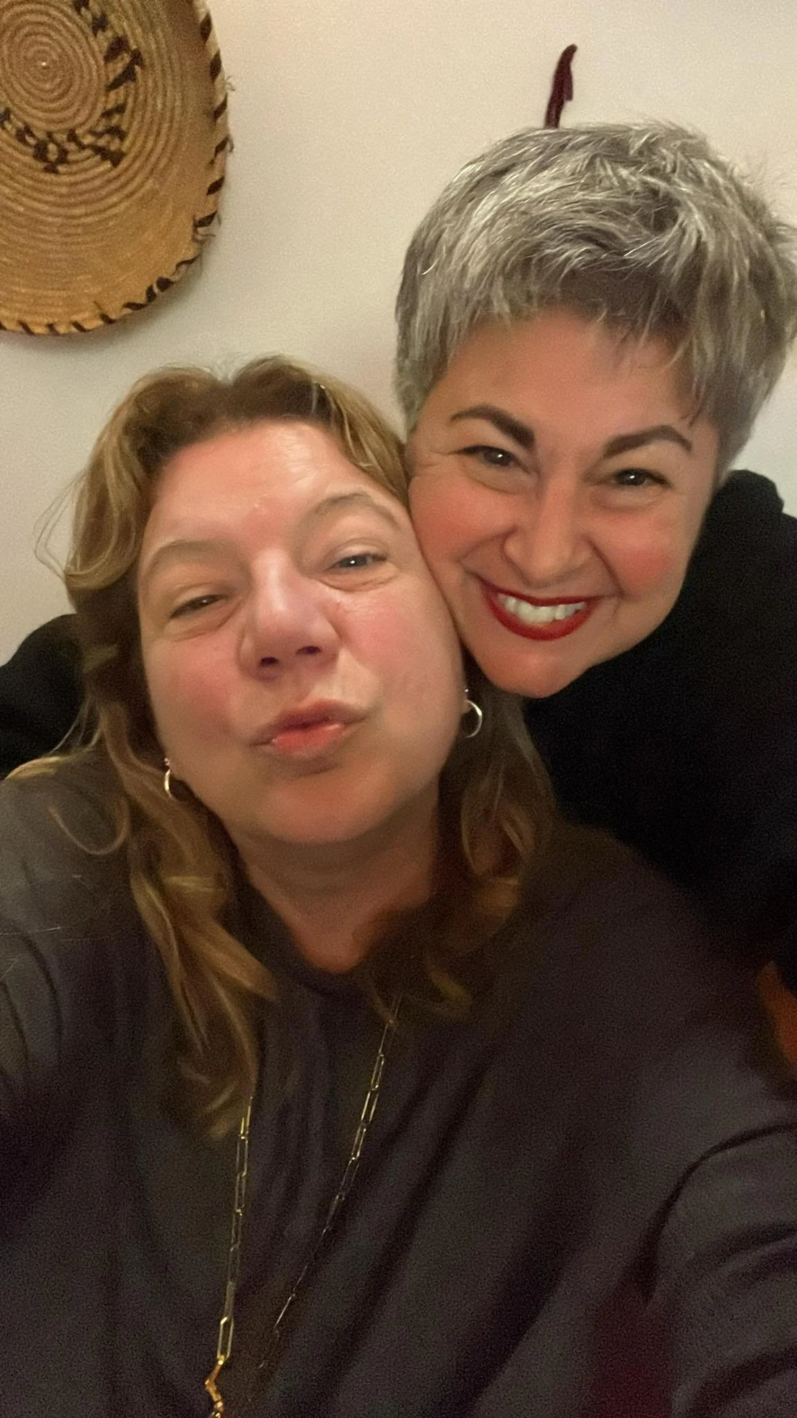 Vendiamo sogni. Non solide realt&agrave;