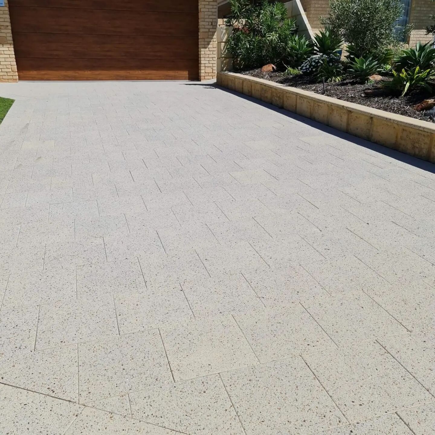 Look back at this driveway paving project in Mullaloo