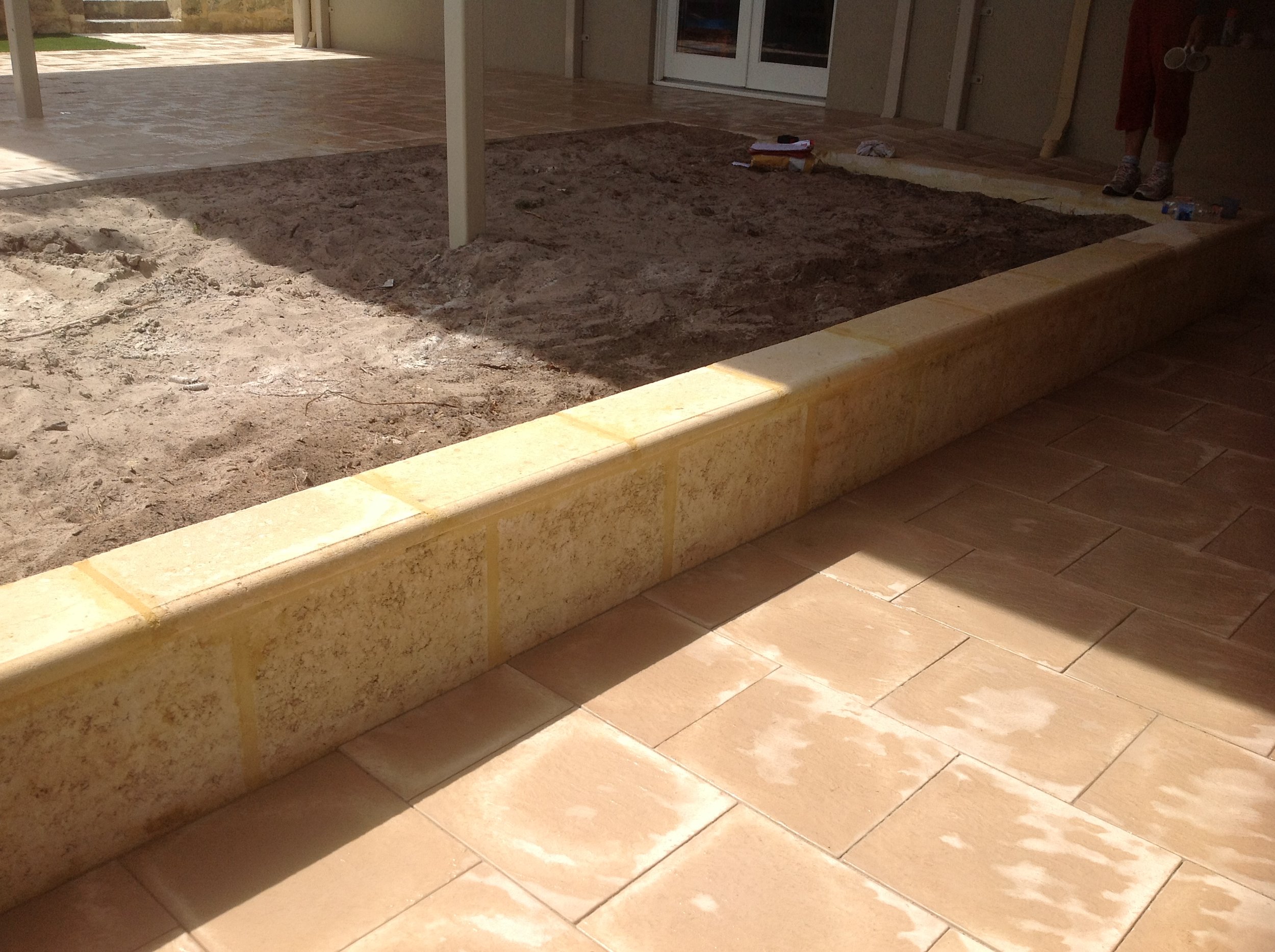limestone retaining 