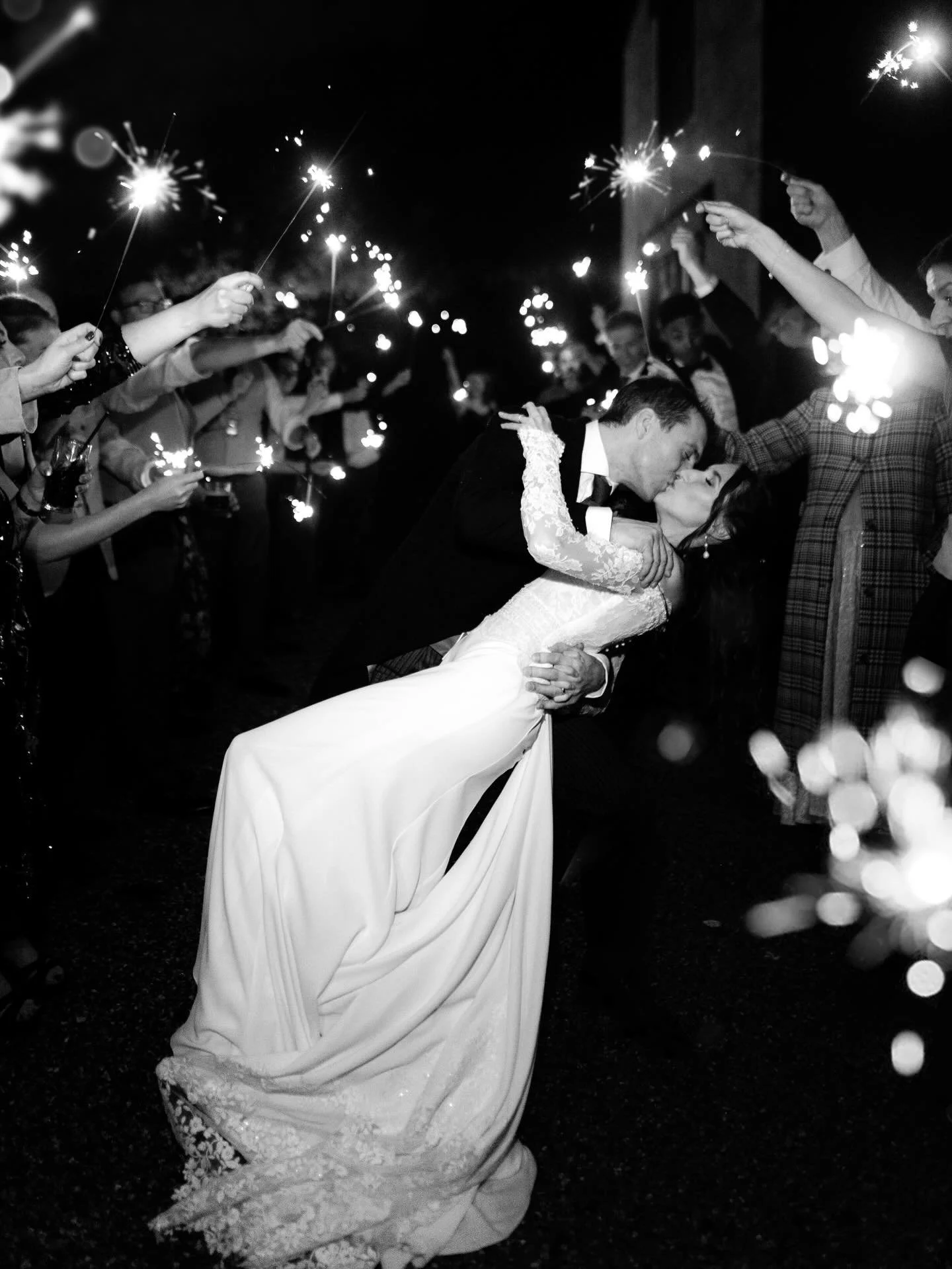 Hello everyone!!
It&rsquo;s been a minute since I&rsquo;ve posted since the wedding awards! It has been a SUPER busy time of year for me and everyone else I imagine, but I&rsquo;m back! 
I have lots and lots to share with you all, with blog posts com