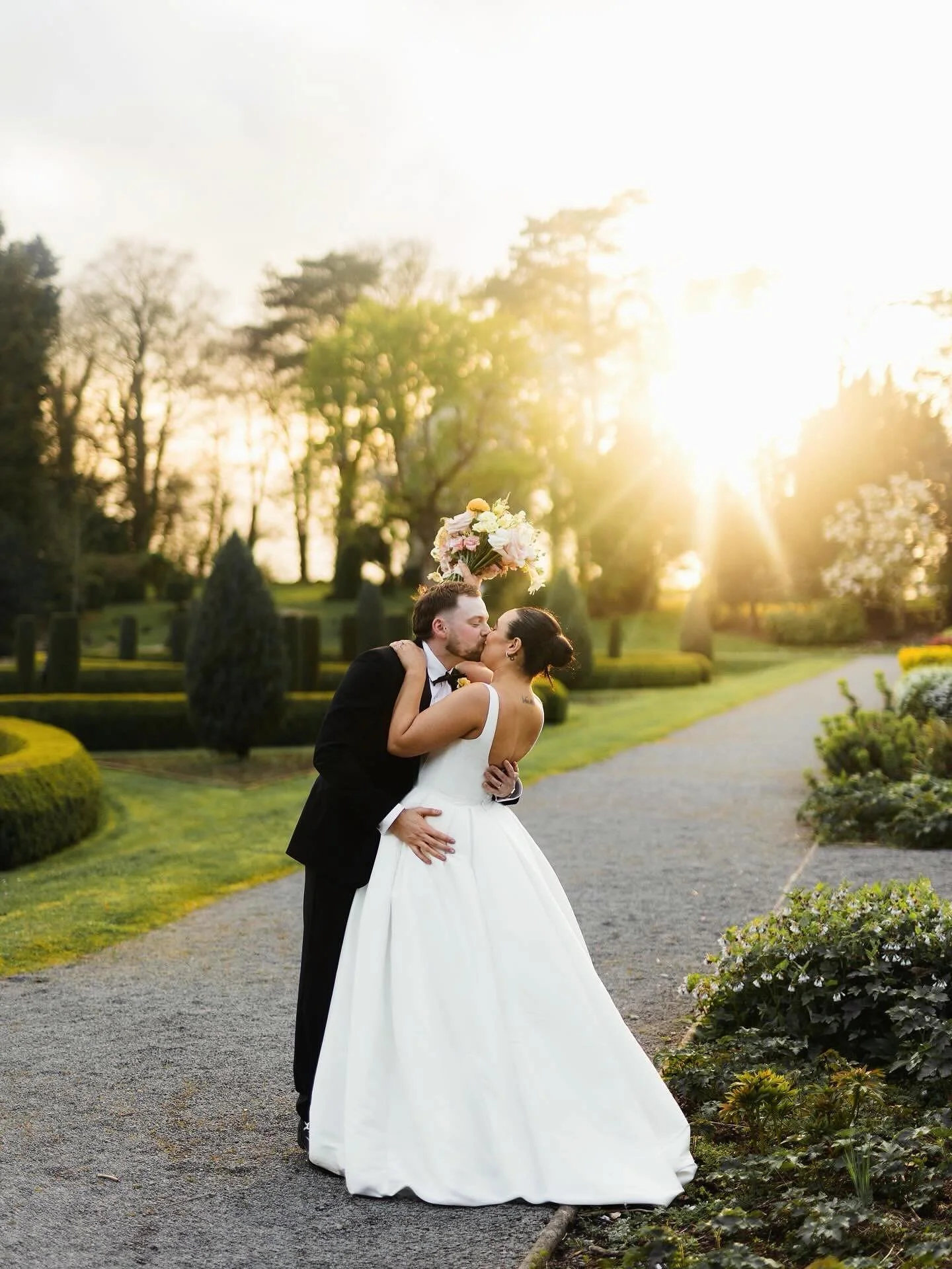 Words can&rsquo;t describe how beautiful this day was at the lovely @tortworth_court_weddings

Lois and Freddie kicked off the bank holiday with their Good Friday wedding, which was a tad windy at first thanks to storm Dave, (made for some epic confe