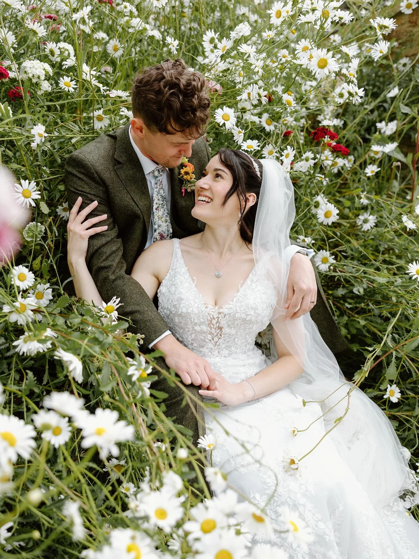 Mr and Mrs Cawley! ❤️

WOW What a day 🥹 

It was so special to witness this beautiful couple celebrate their special day at @thewhitebarnuk 
It&rsquo;s always so wonderful to see someone you&rsquo;ve known since school complete their story with the 