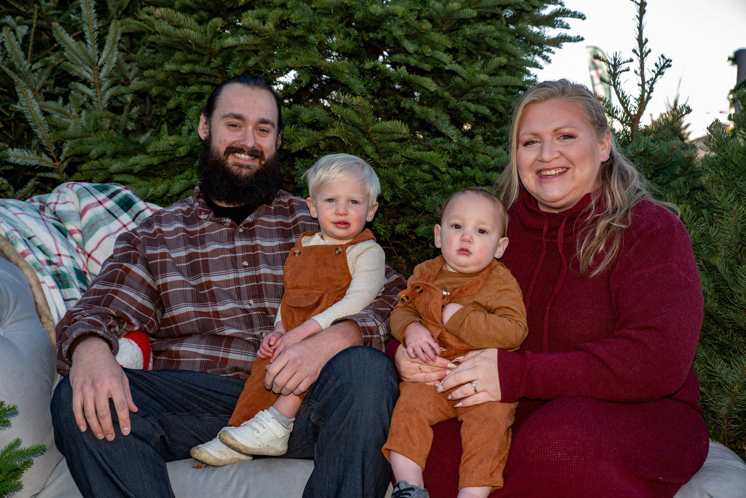 Sarah and Family-03.jpg