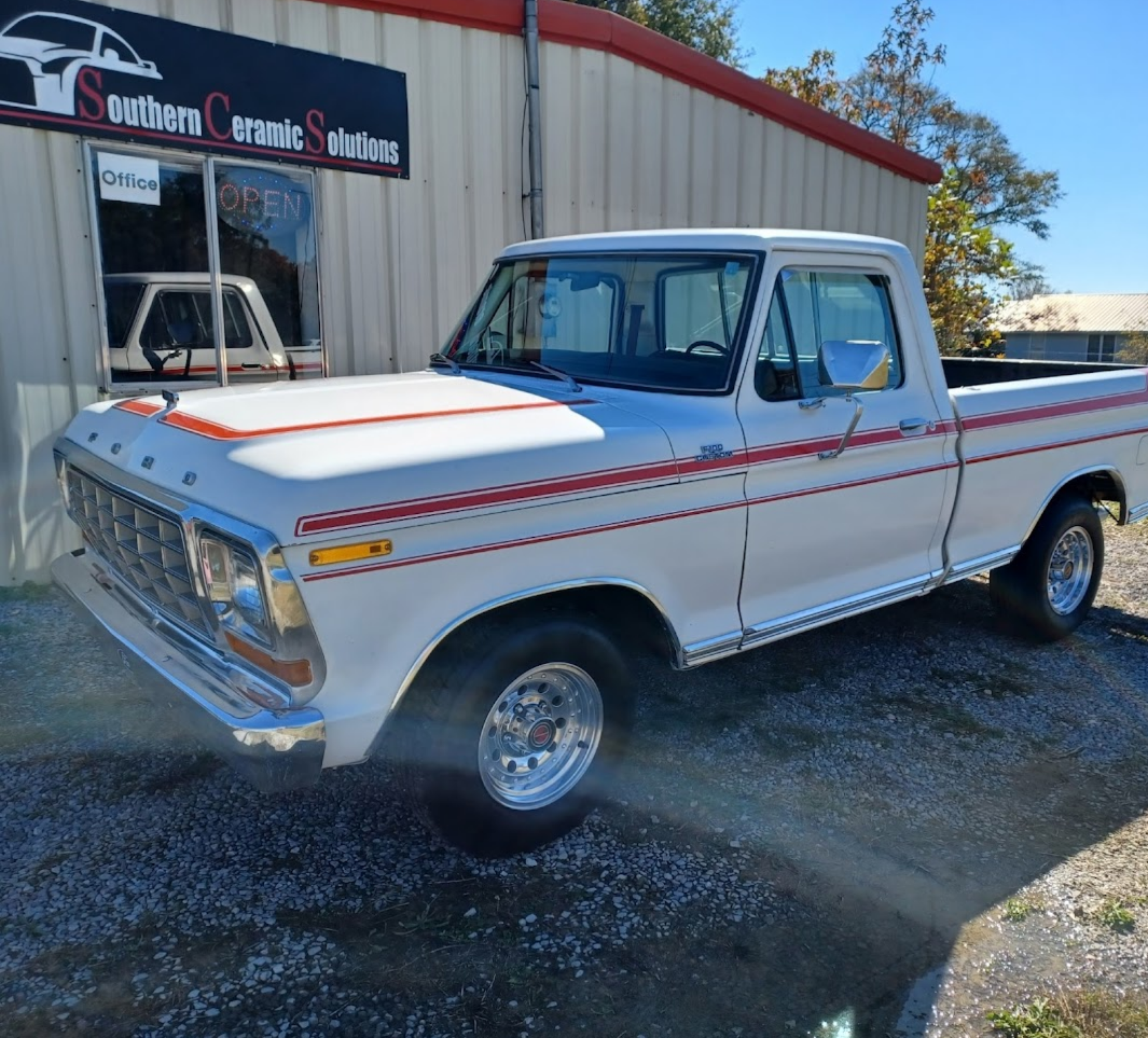 Ford F-100