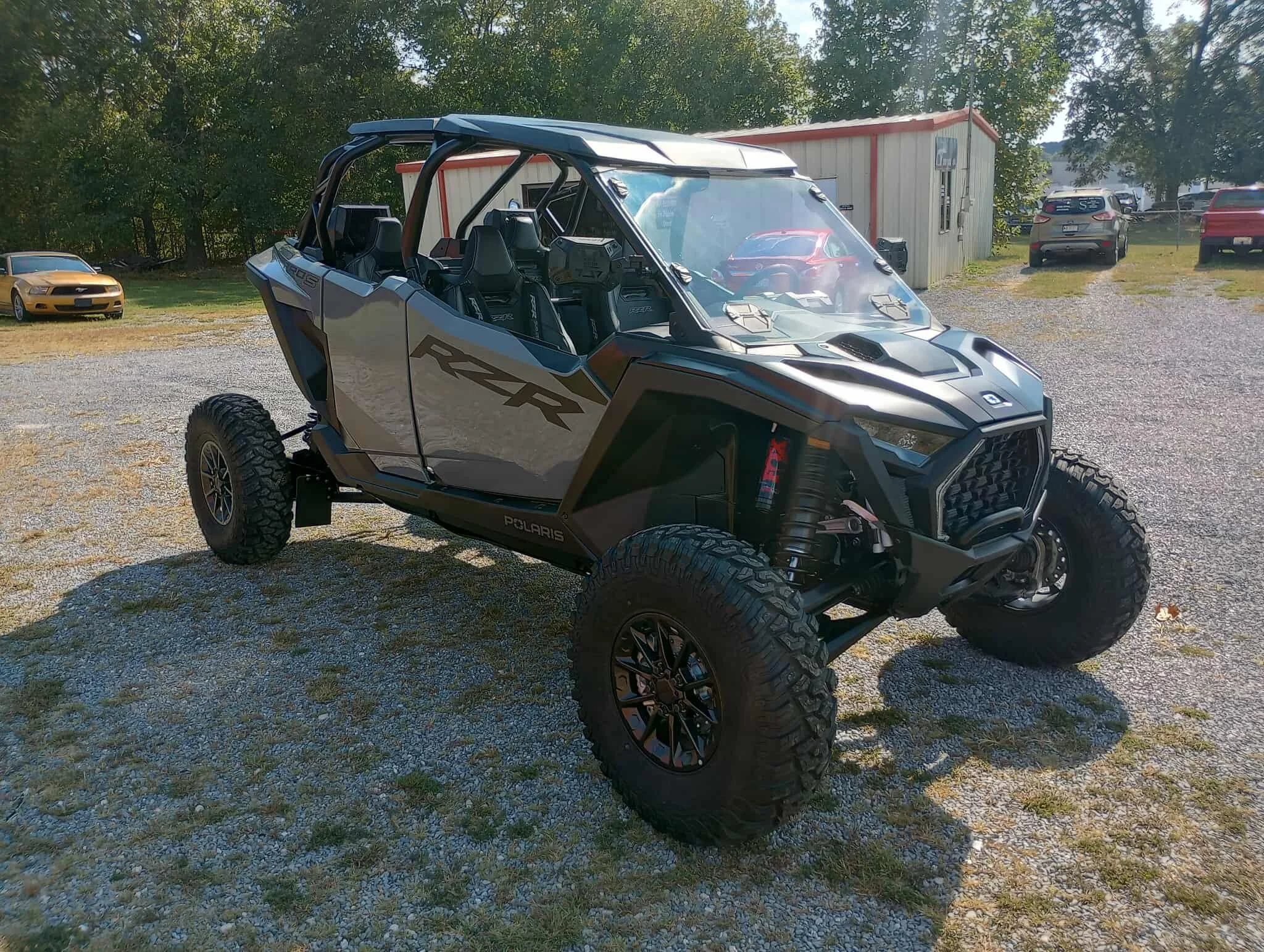 Polaris RZR