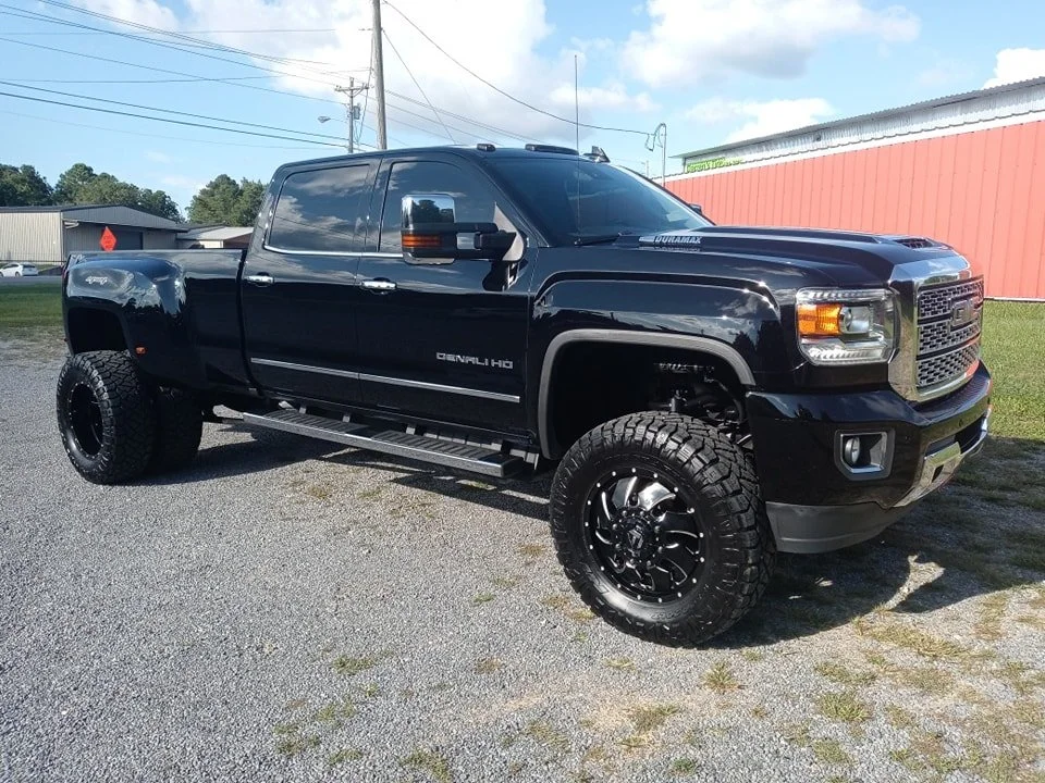 GMC Sierra K3500 Denali