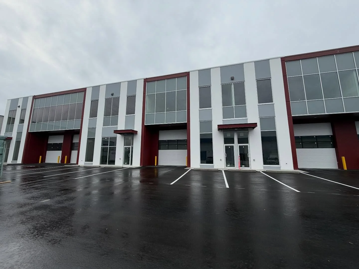 IndustriCore in its final stages before completion.  We have a few brand new units remaining start at 4077 sq.ft. Contact us for more info. Located at 2668 Simpson Road in Richmond B.C.  @orionconstruction.ca @theindustrialspecialists