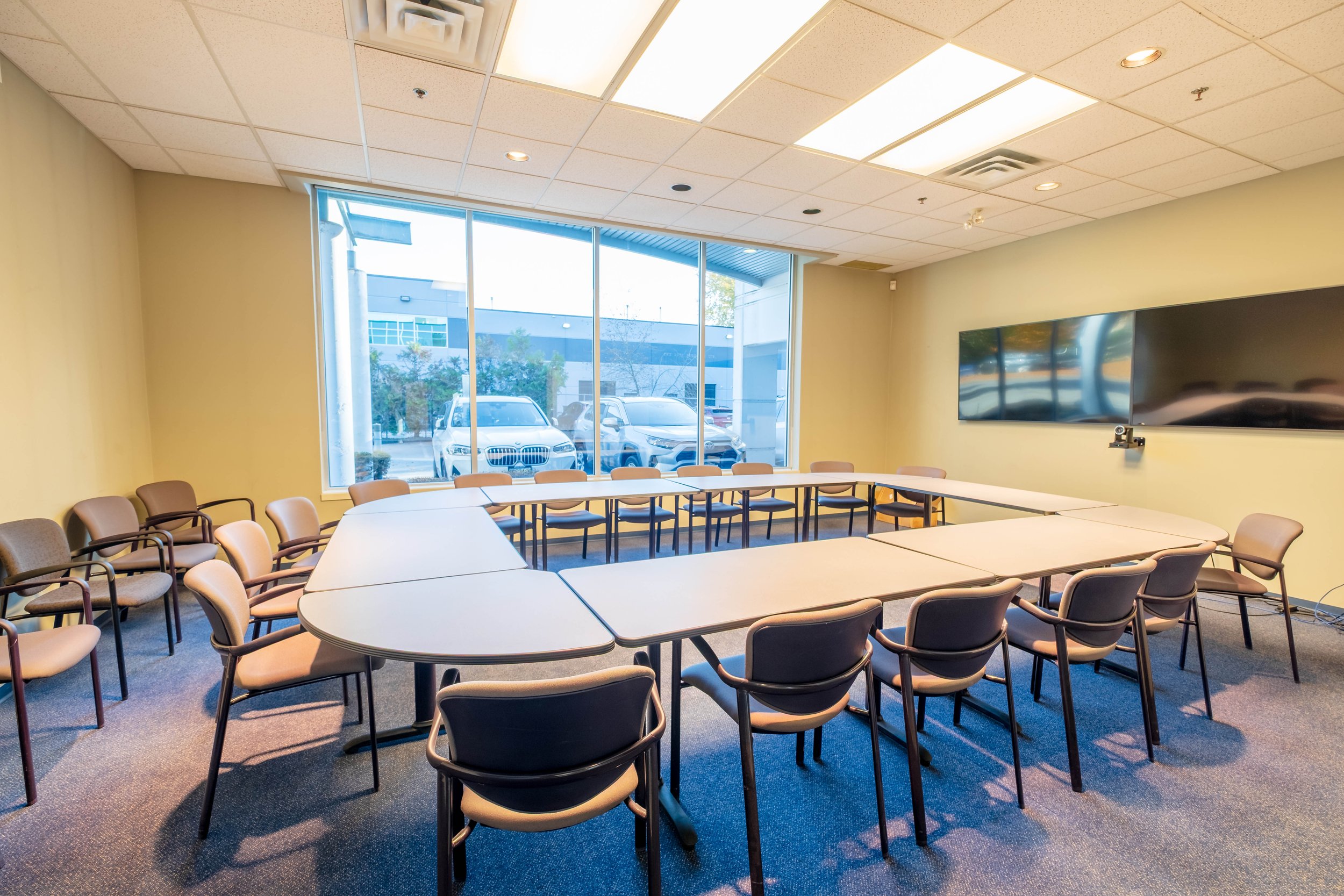 meeting room.jpg