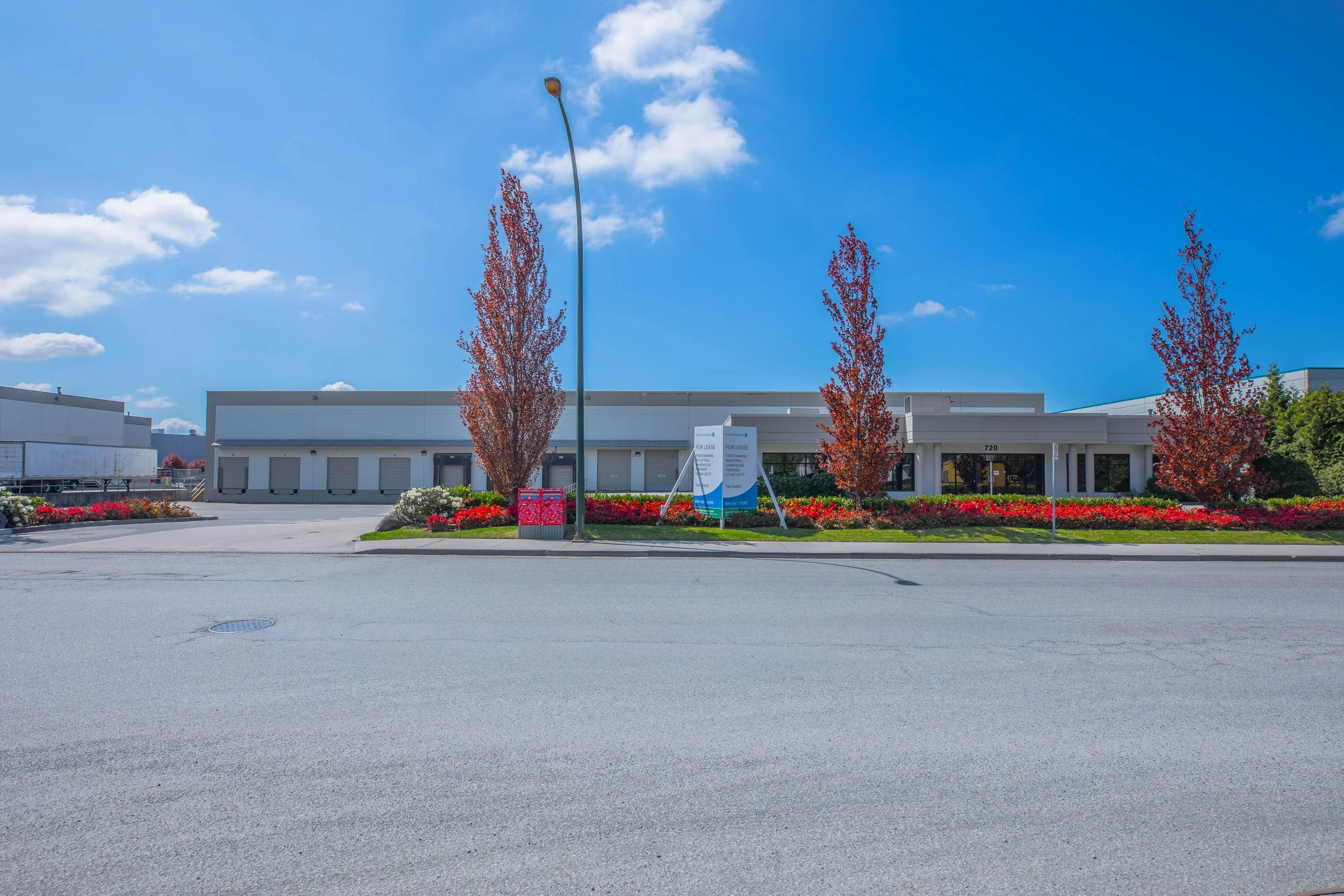 CBRE - BGO Listings - Equitable Life 720 Eaton Way Ground--19.jpg