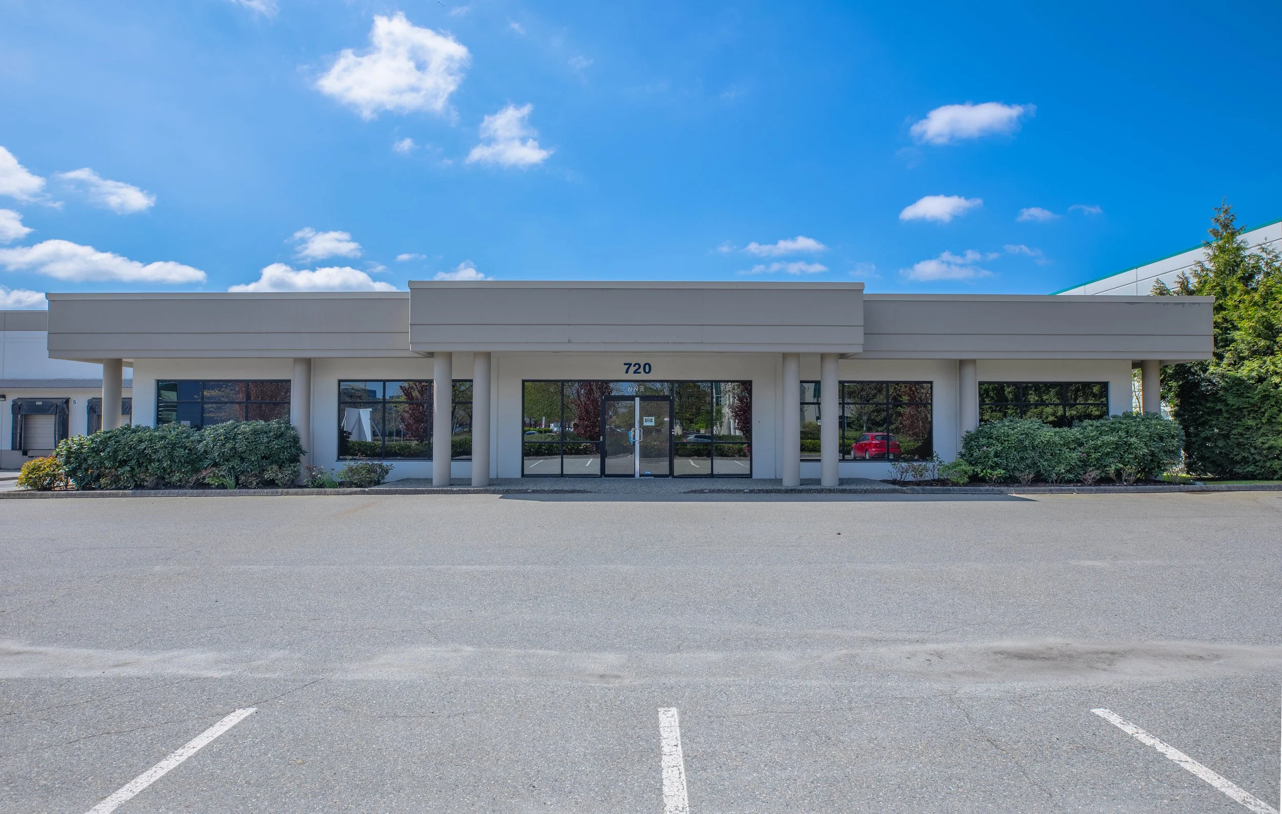 CBRE - BGO Listings - Equitable Life 720 Eaton Way Ground--6.jpg