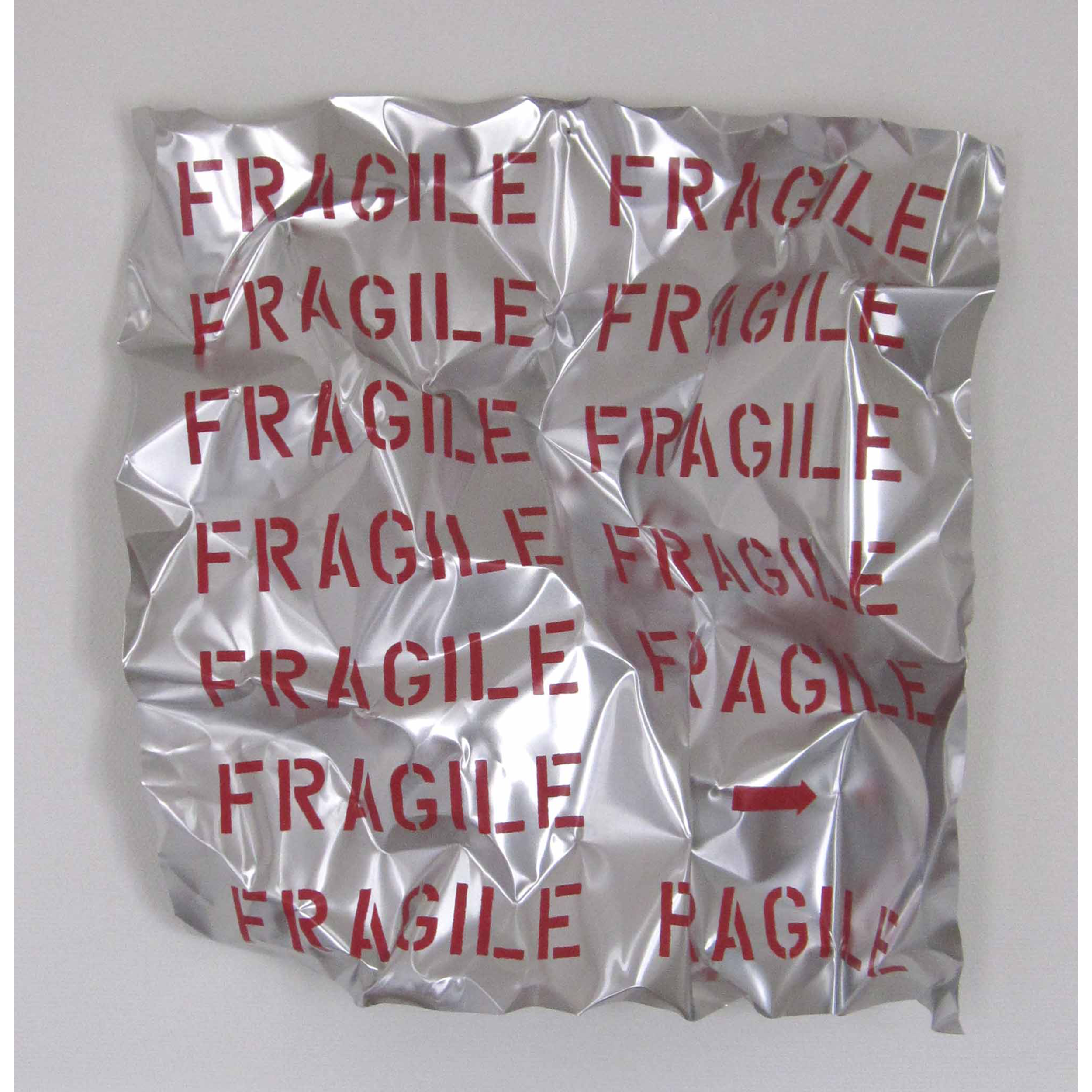 FRAGILE FRAGILE FRAGILE 2012 H935 x L845 x P28