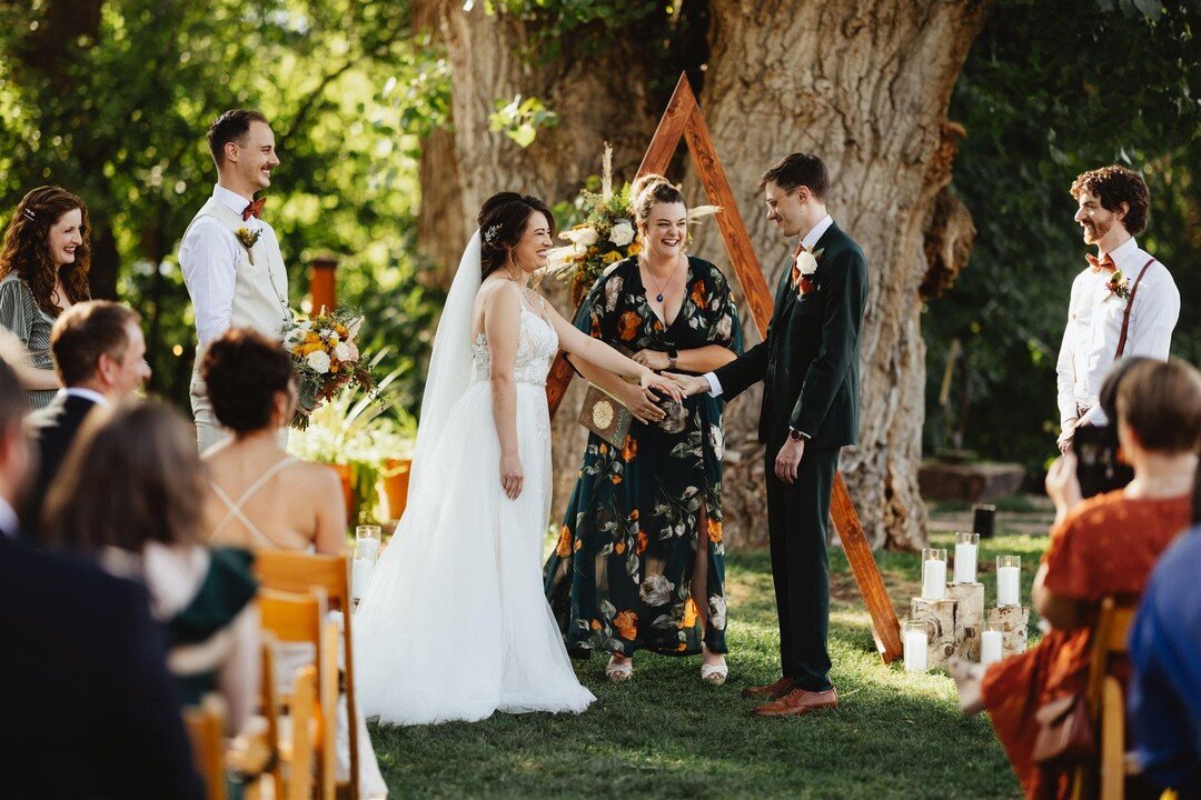 I love when couples write their own vows. And their vows had me tearing up.
Congratulations to these cuties! 

Photographer I  @katemerrillphoto 
Venue I @lyonsfarmette 
Coordination I @heirloomeventsdesign DJ I @dj.connection 
Florals I @sagicornpro