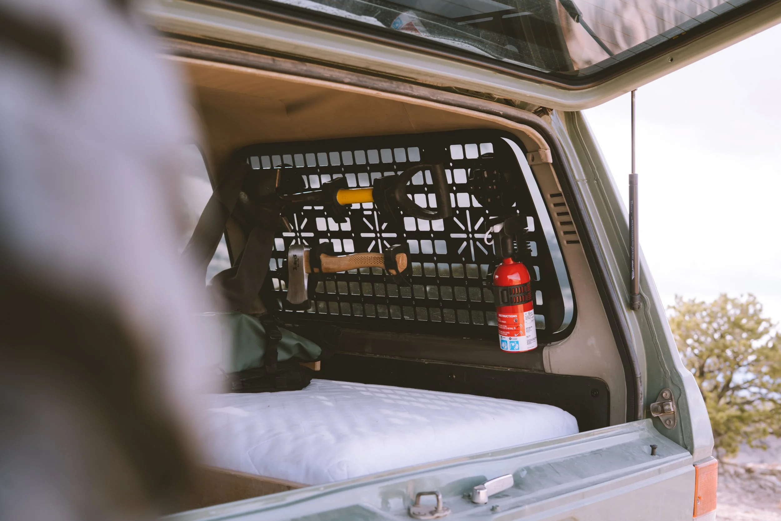 60 Series Landcruiser Rear Quarter MOLLE Panel — NORTH CASCADES