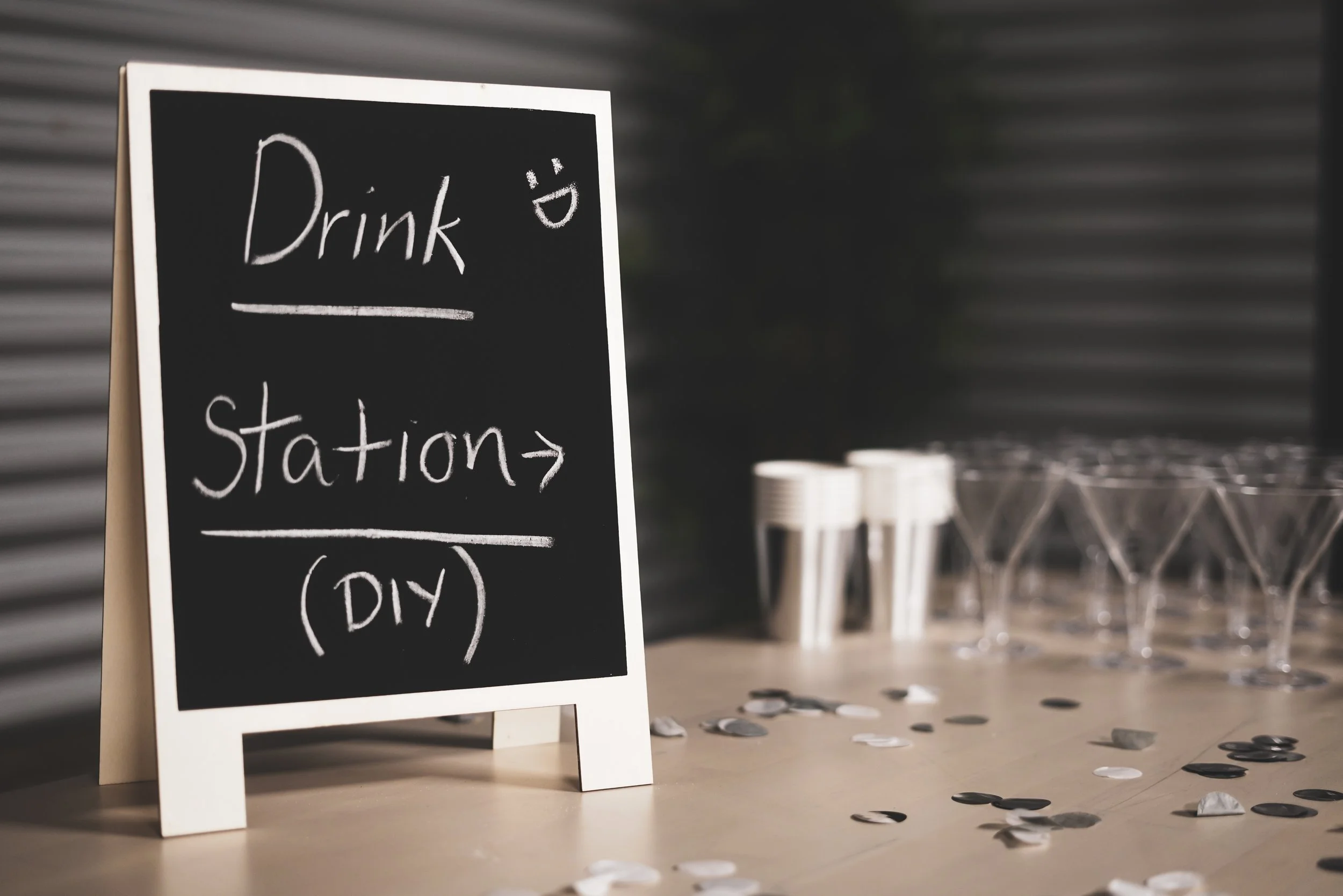 Pop-Up Bar at Studio1. Photography: Adam Plant