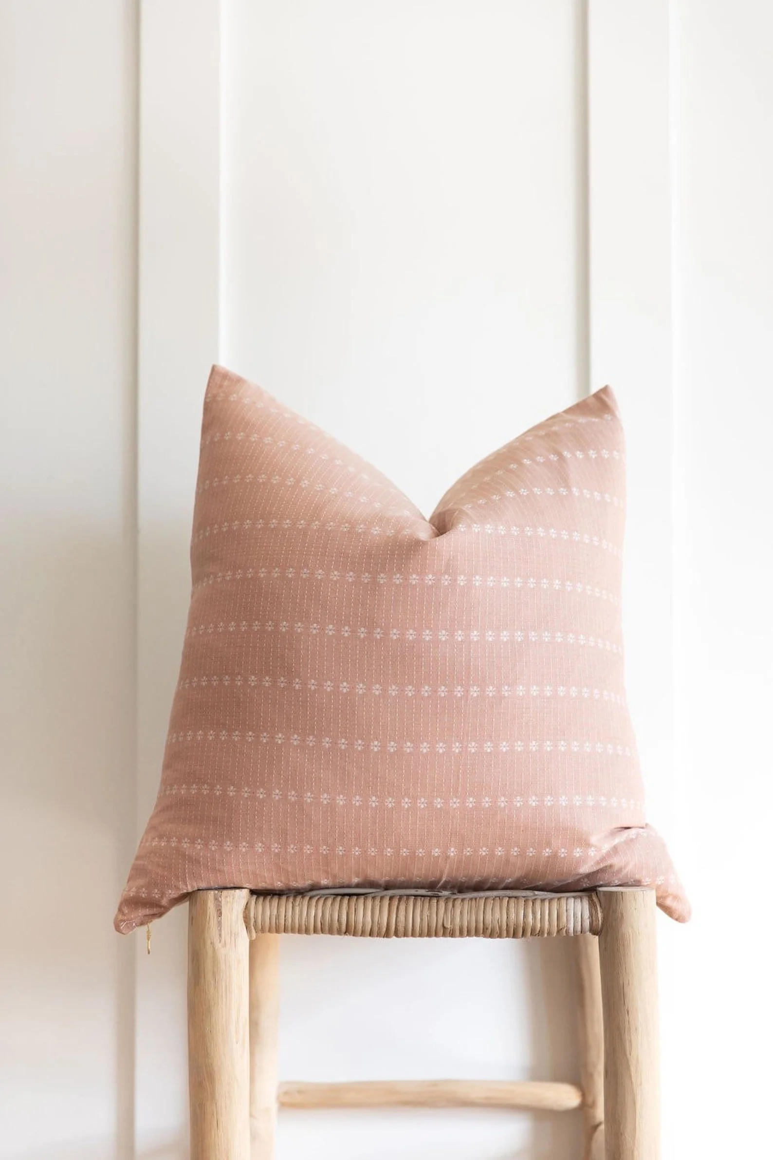 Sew and Cloth | Chiang 20" Pillow Cover