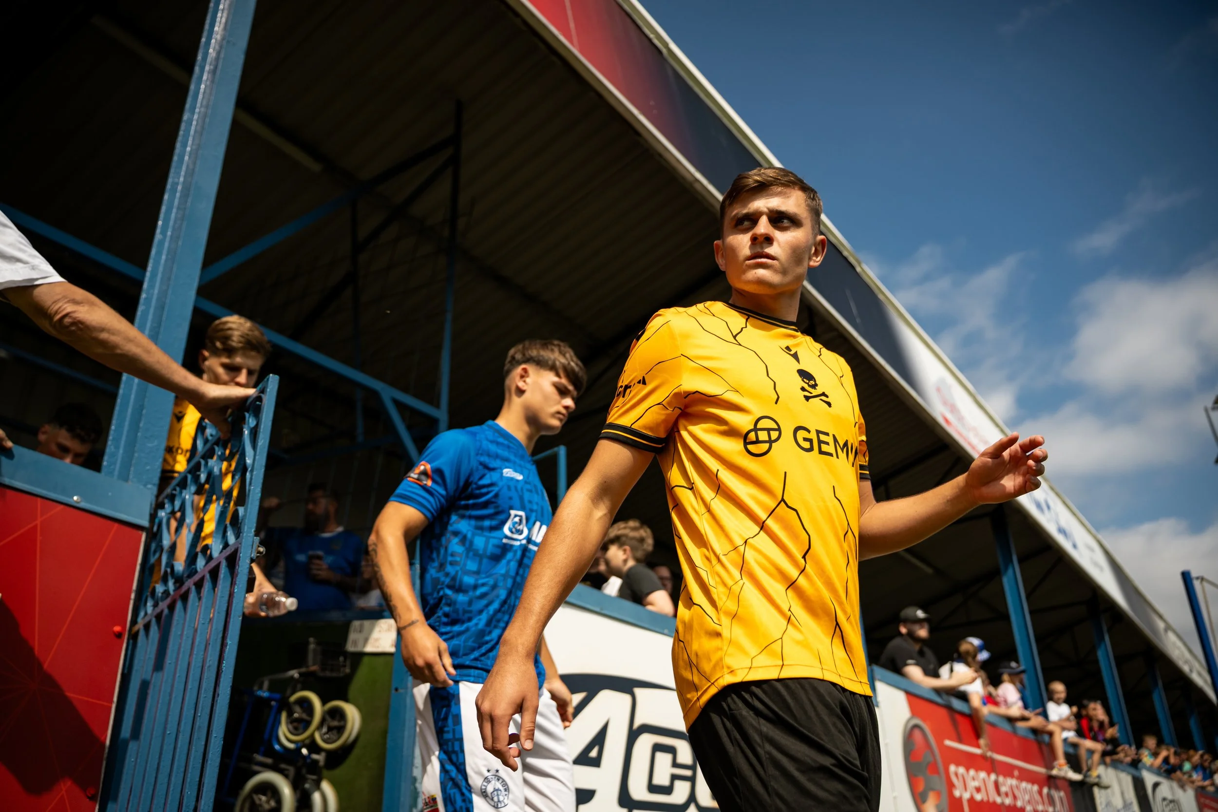 Pirates suffer late defeat to Halesowen