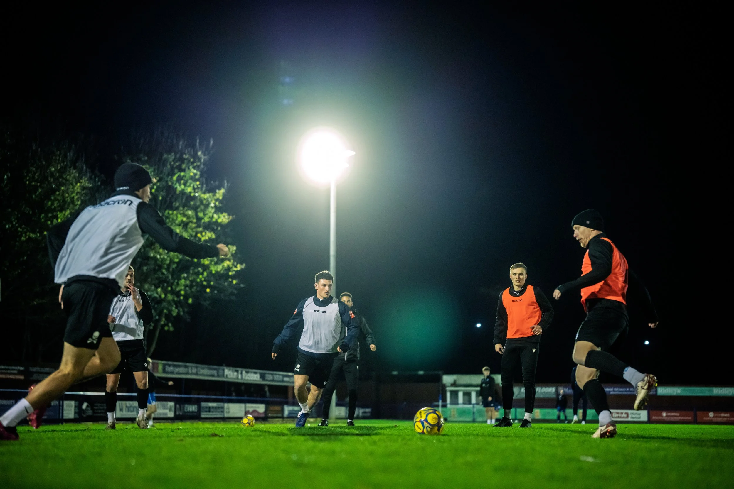 RBFC v Bury Town (Away) 18NOV25-21 copy.jpeg