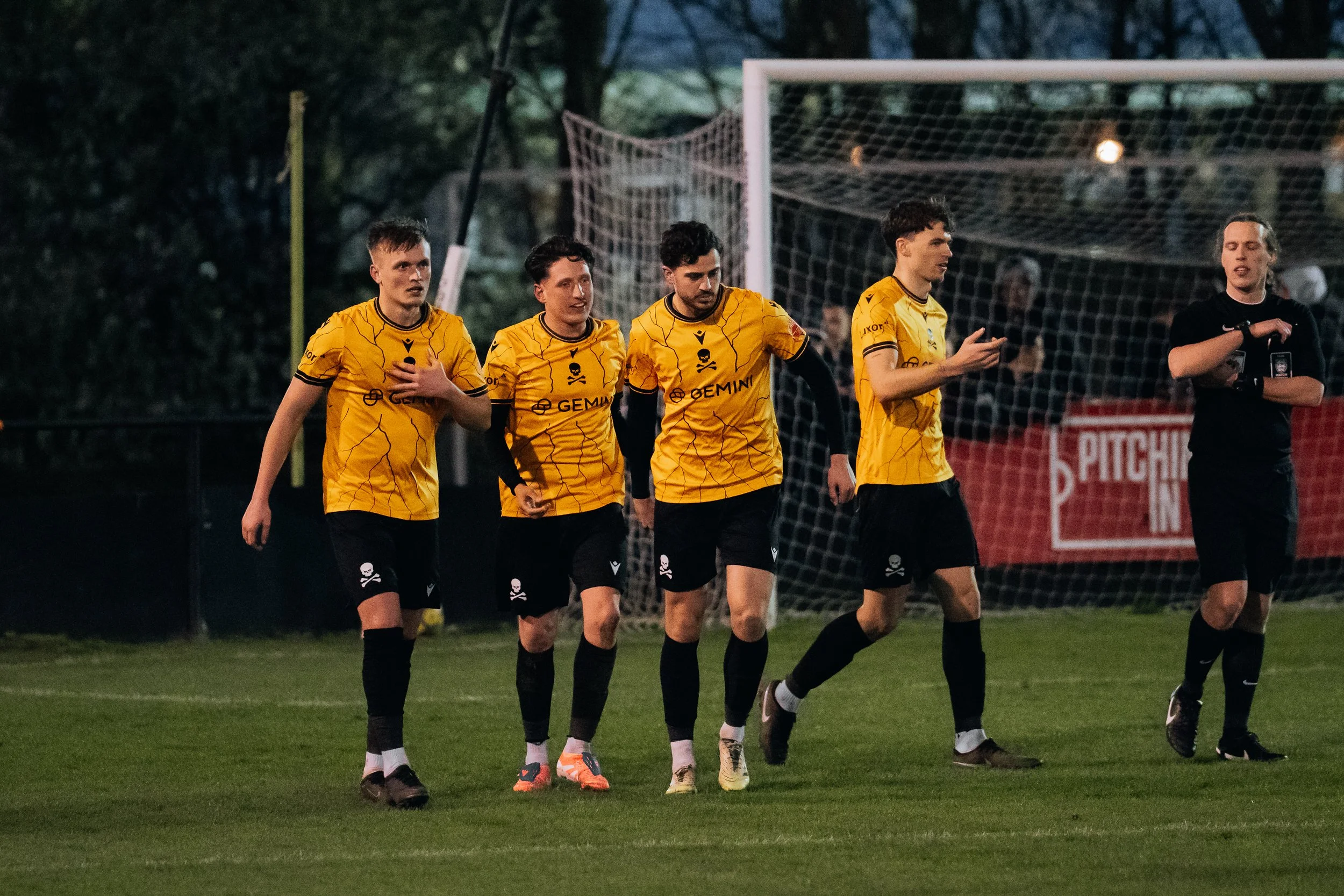 Real Bedford Mens vs Leighton Town - M-61 copy.jpg