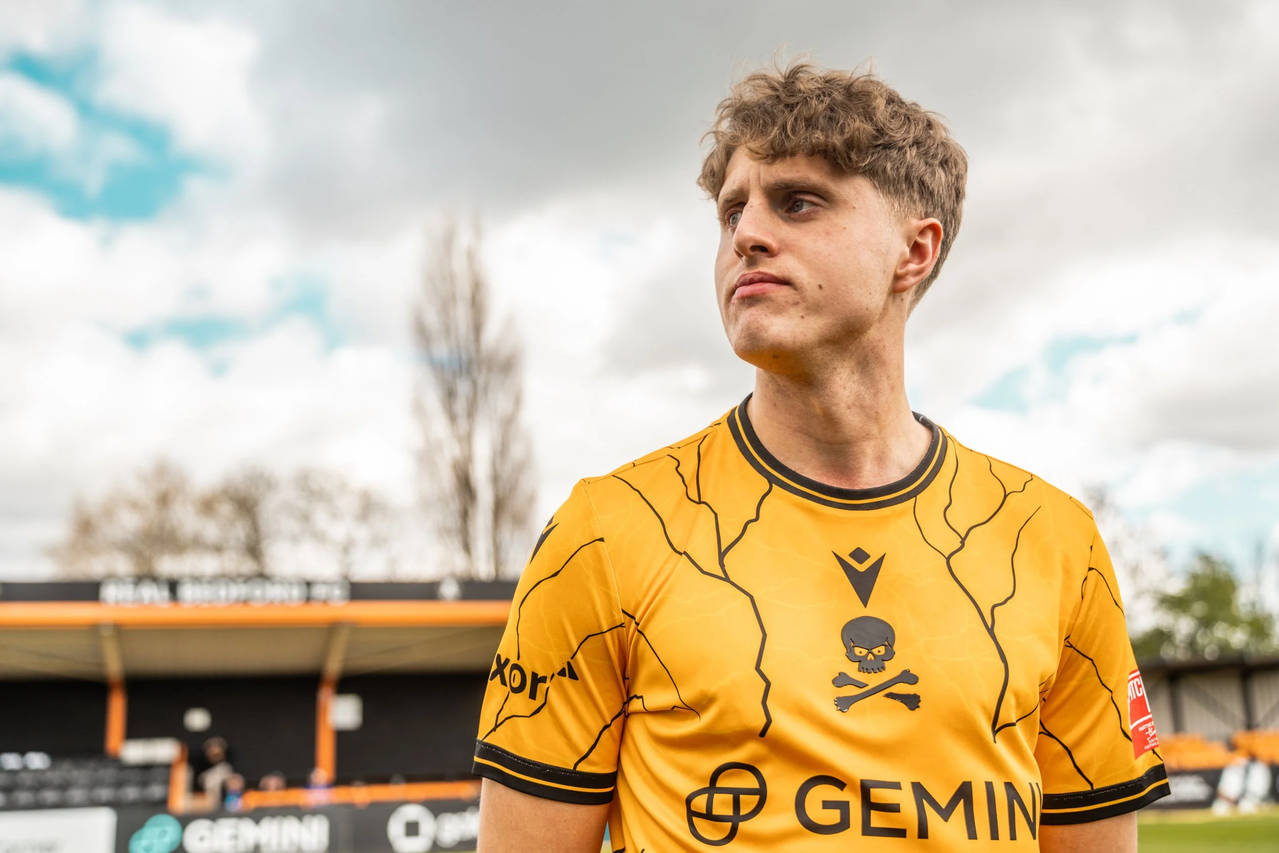 Sam Collins Joins The Pirates On Loan