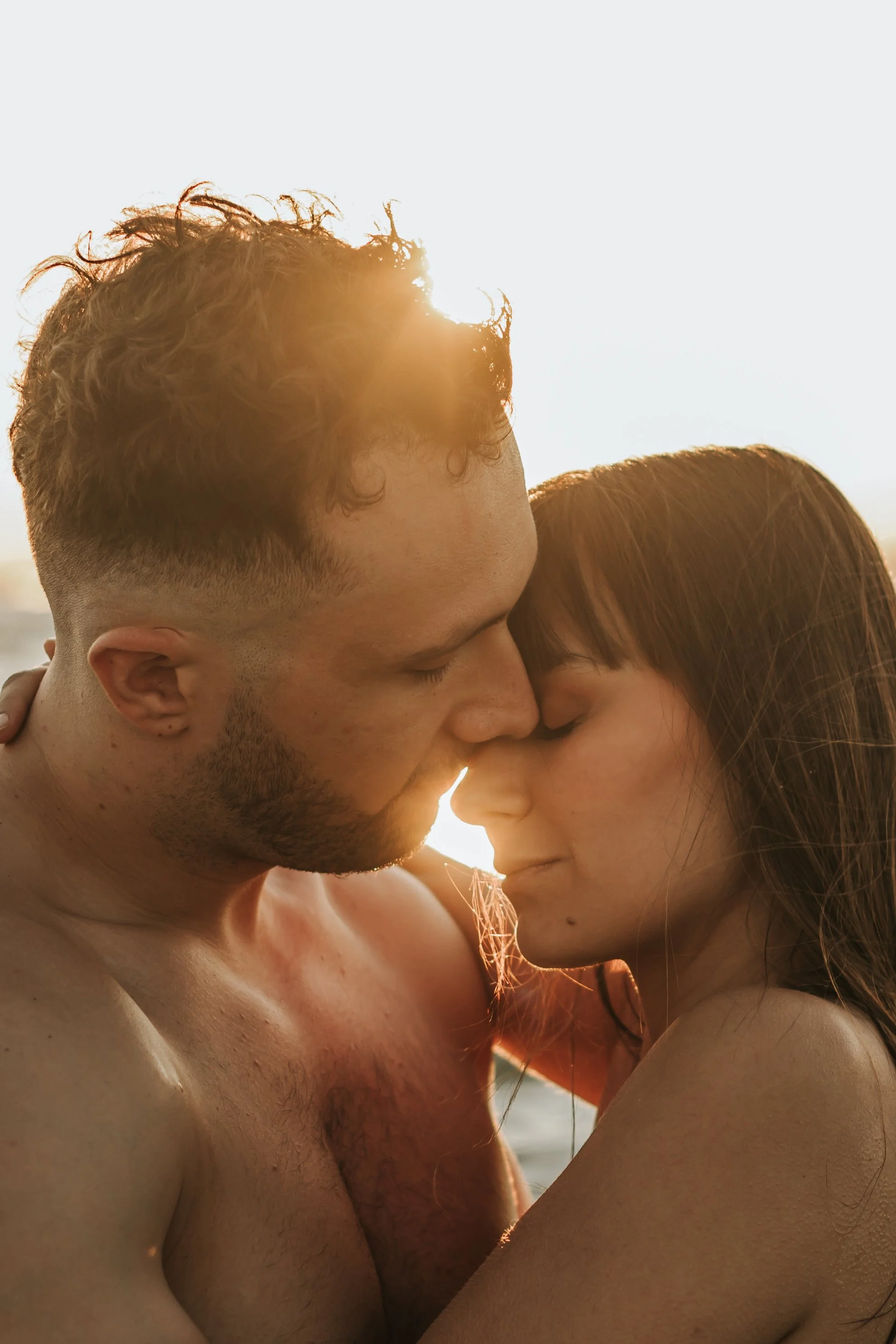 seance photo golden hour couple marseille provence