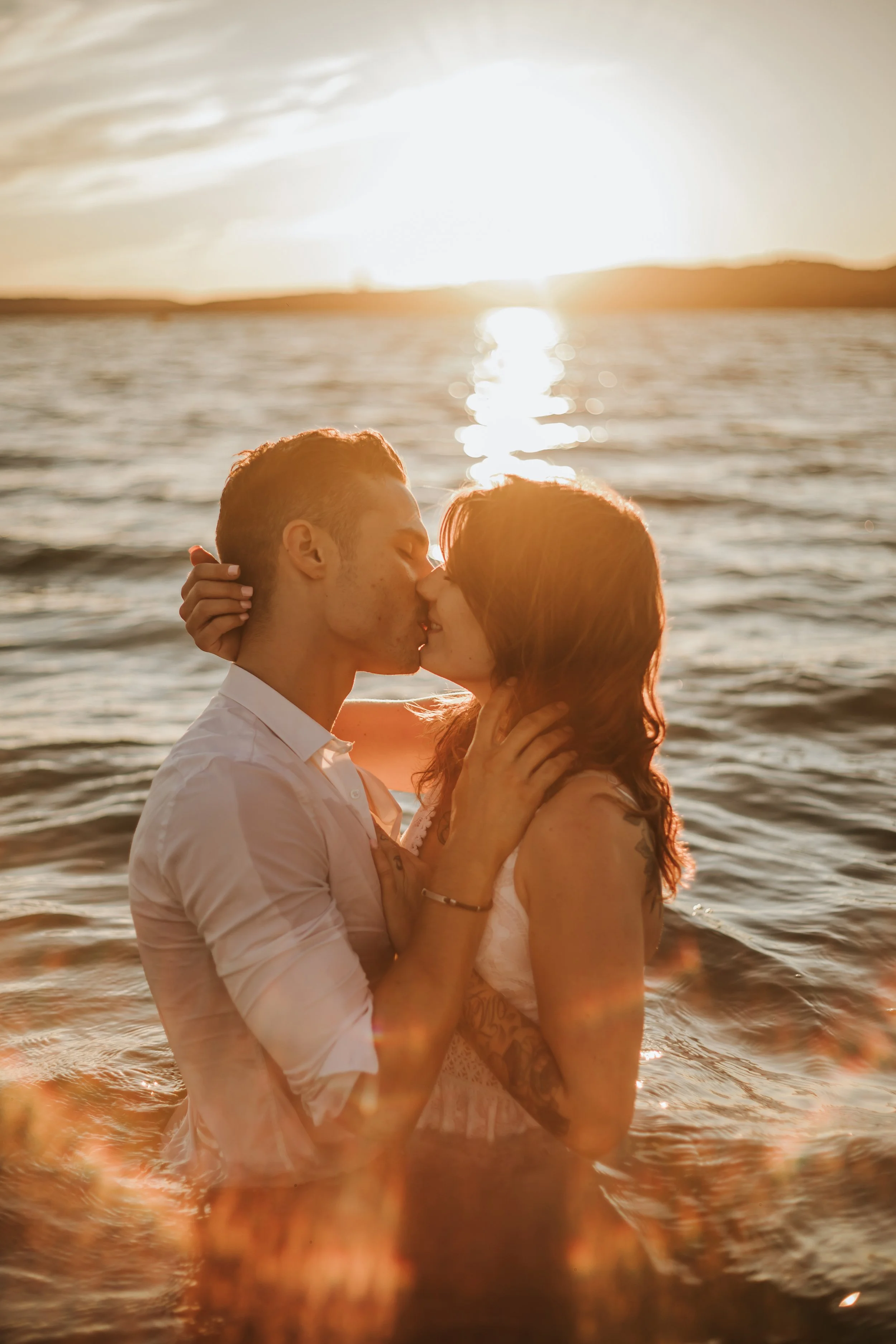seance photo golden hour couple marseille provence