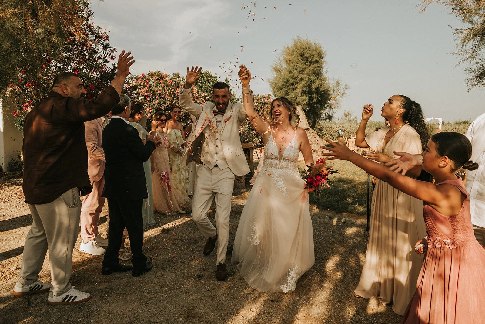 Mariage d’été en Camargue aux Saintes-Maries-de-la-Mer 