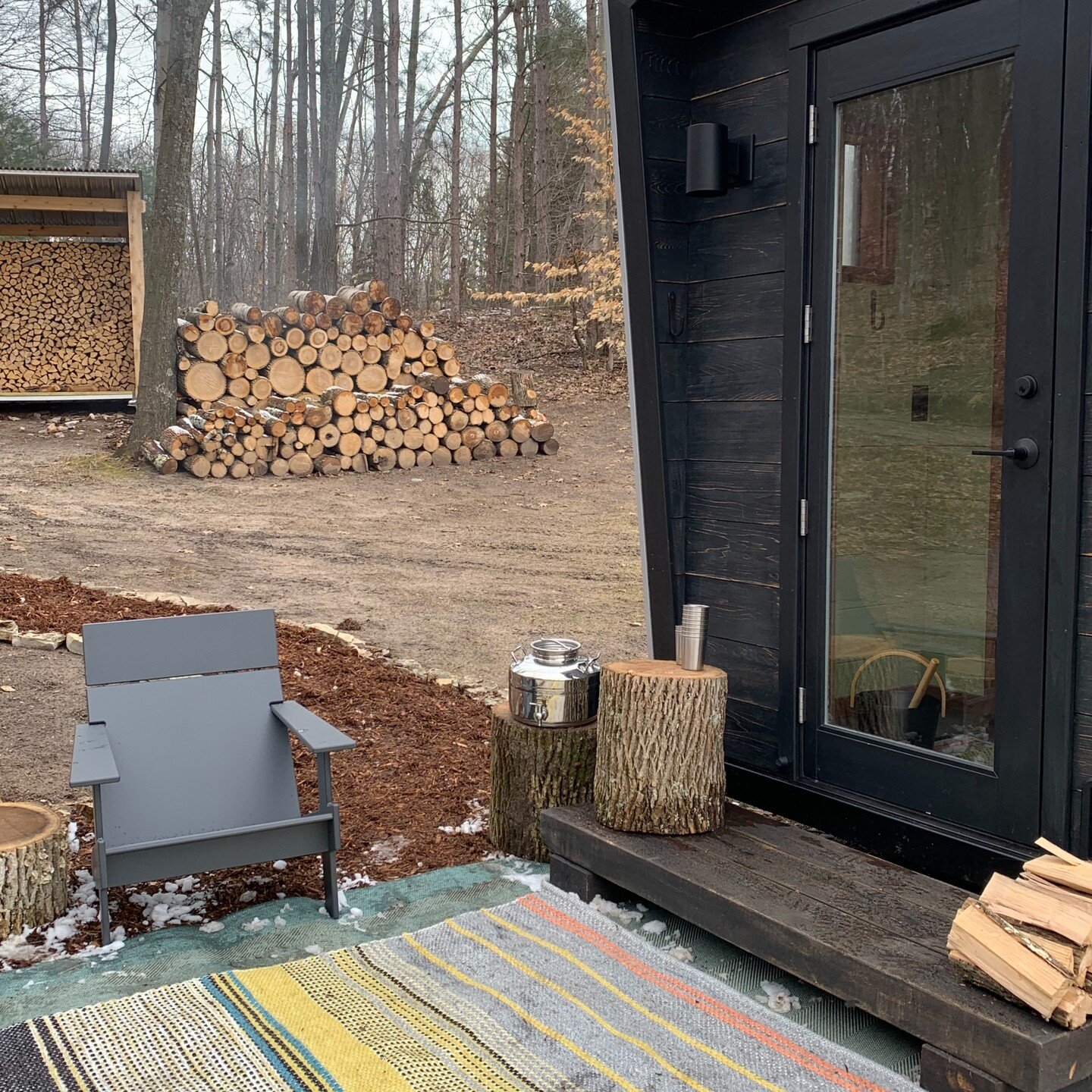 Fox and Flame Sauna is fired up all weekend! Check out our website and schedule a sauna session. We'd love to host you! www.foxandflamesauna.com
#woodfiredsauna #foxandflamesauna #spring #traversecity