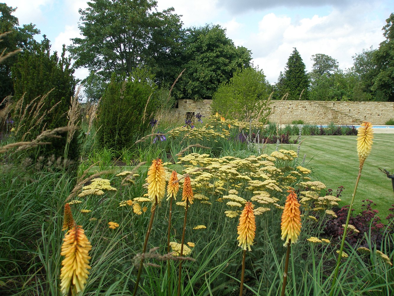 Jane_Brown_Landscape_Architect_Garden_Design_Old_Rectory_West_Sussex_BA3.jpg