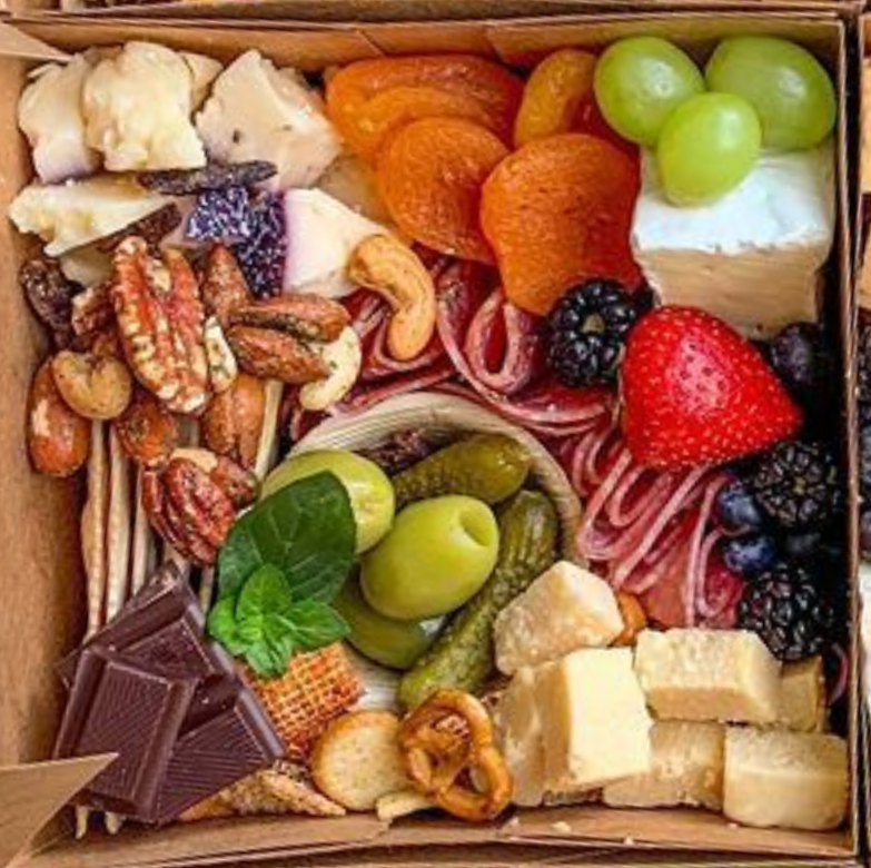 Large (10") Charcuterie Box from SugaNSpice