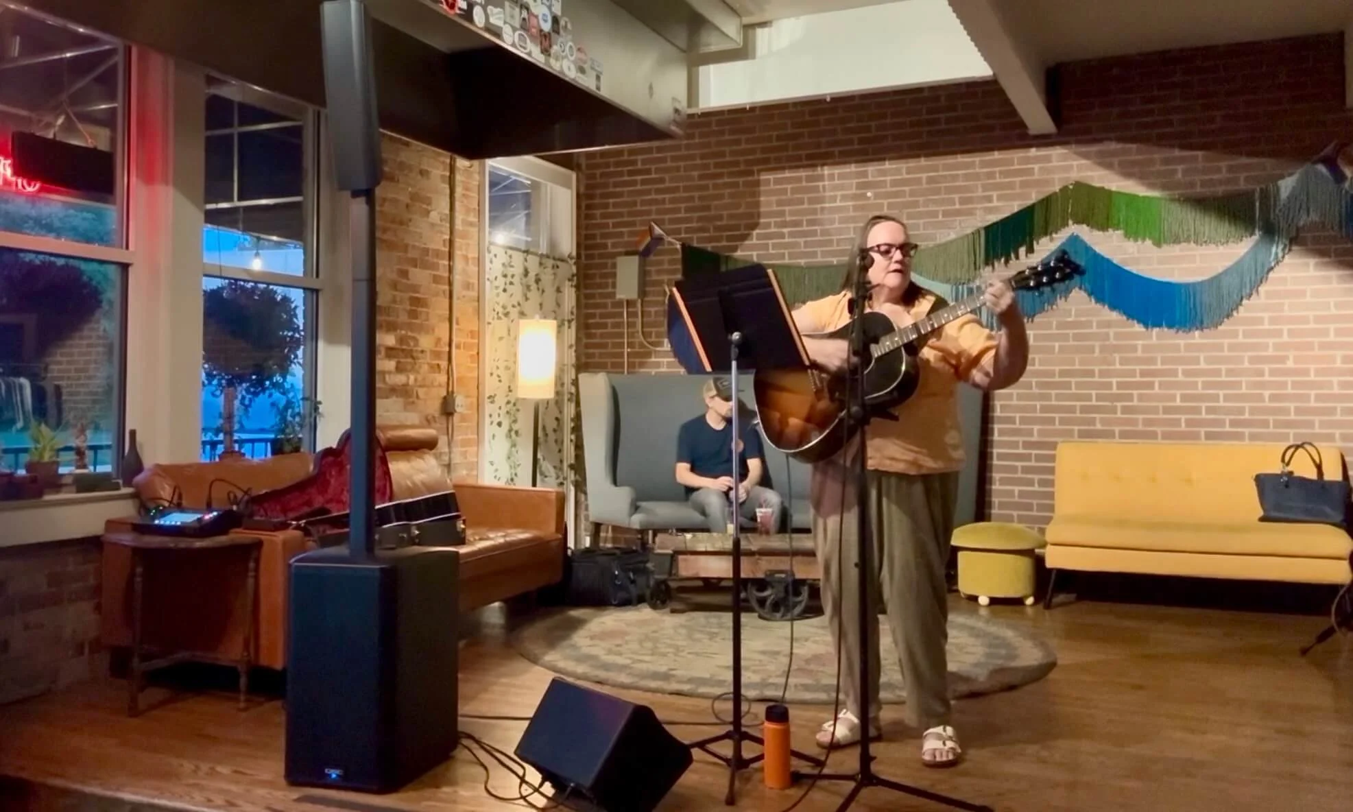 Jewel Ward performing at the open mic night at Fonta Flora Brewery on 1 October 2026.