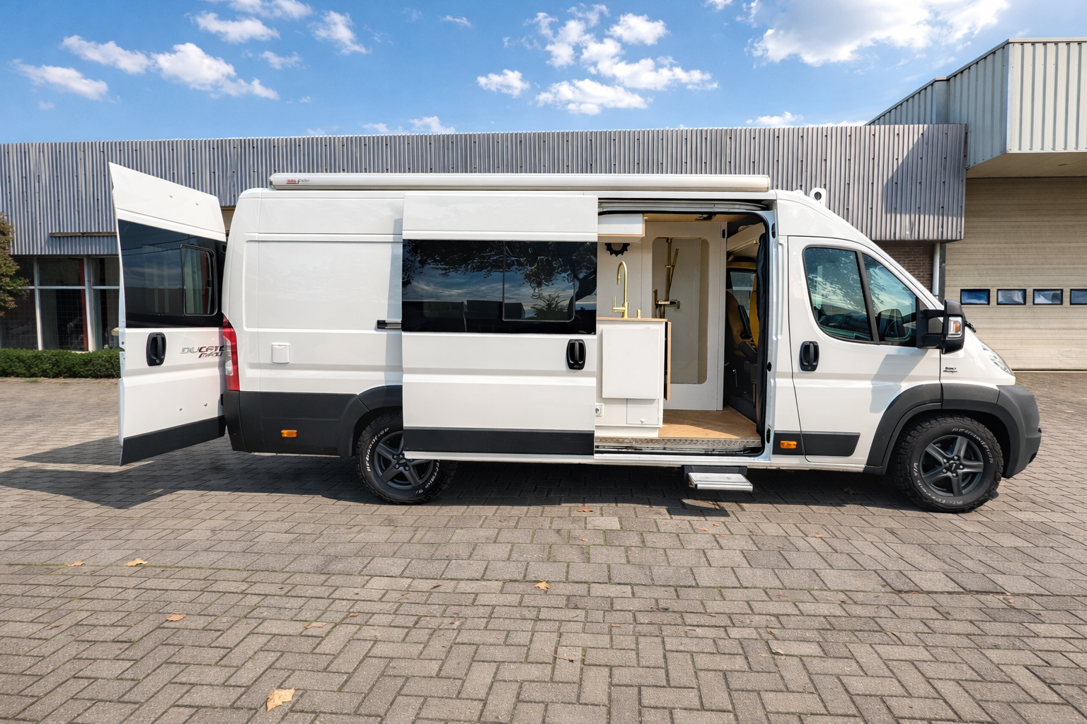 Luxe camper voor Esther