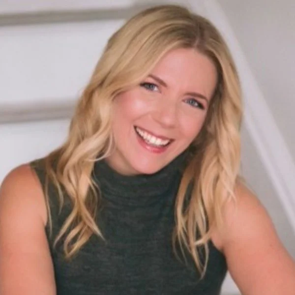 Amy Birks Headshot.jpeg