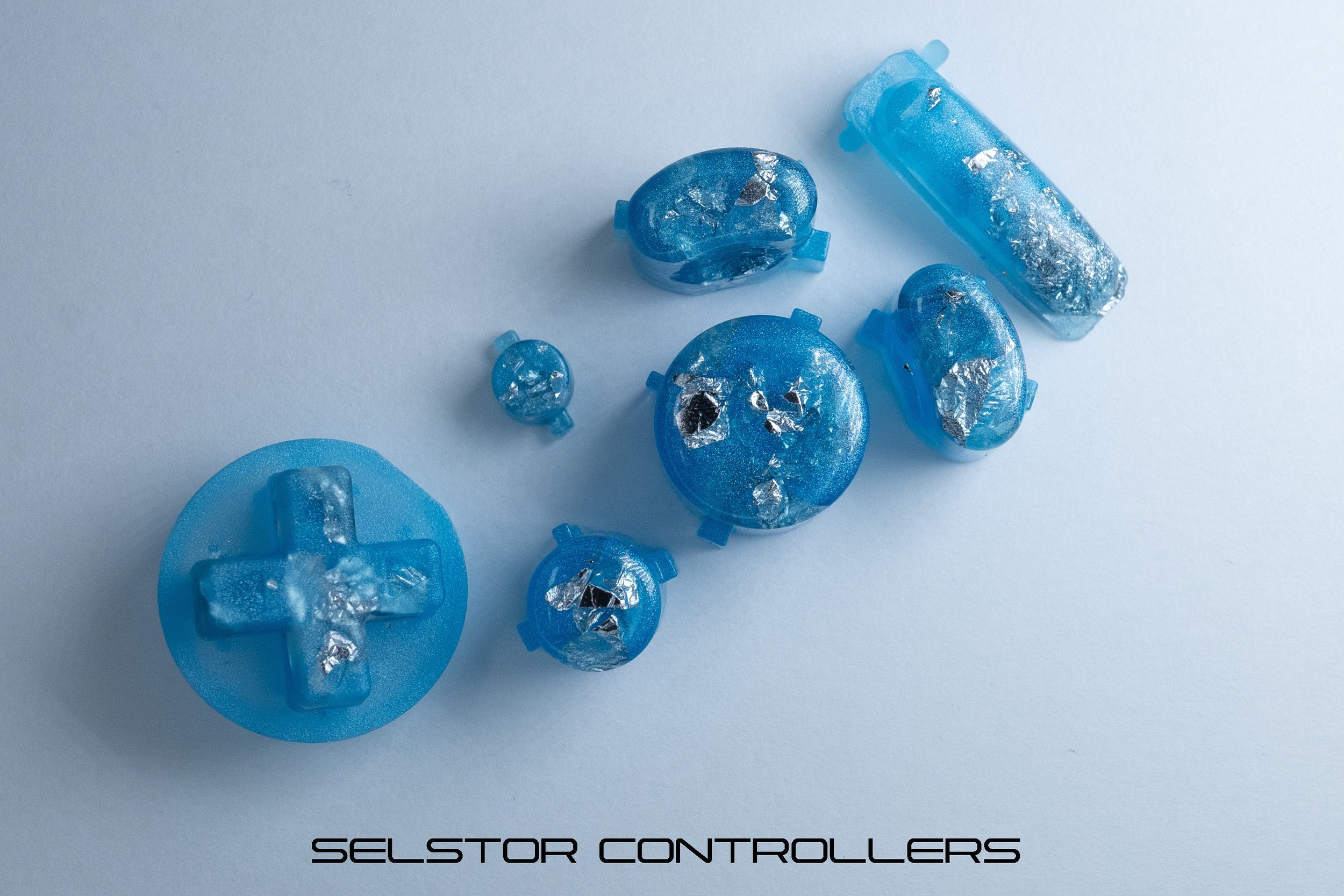 PEARL BLUE SILVER (Bald) GameCube Button Set - ABXYstartDpadZ