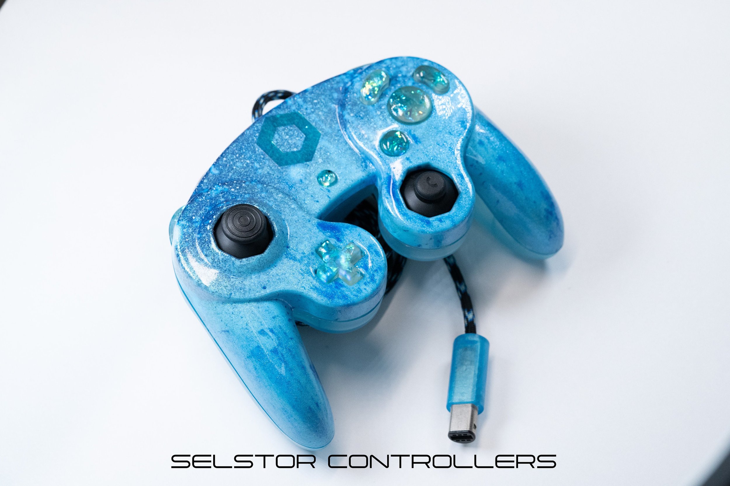 https://i.etsystatic.com/27185715/r/il/369b3f/3509400337/il_fullxfull.3509400337_etba.jpg