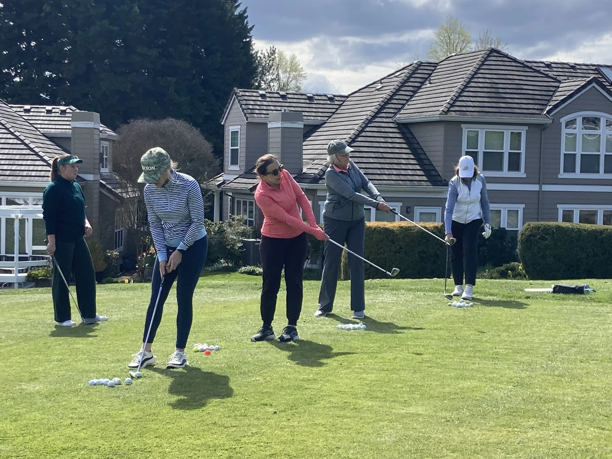 Outdoor Short Game Clinic with Katya &amp; Alison