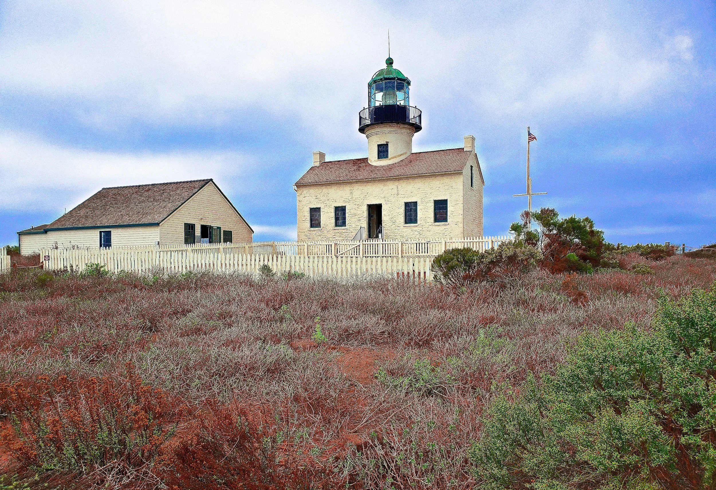 Why Summer Is the Best Time to Power Wash Your Point Loma Home
