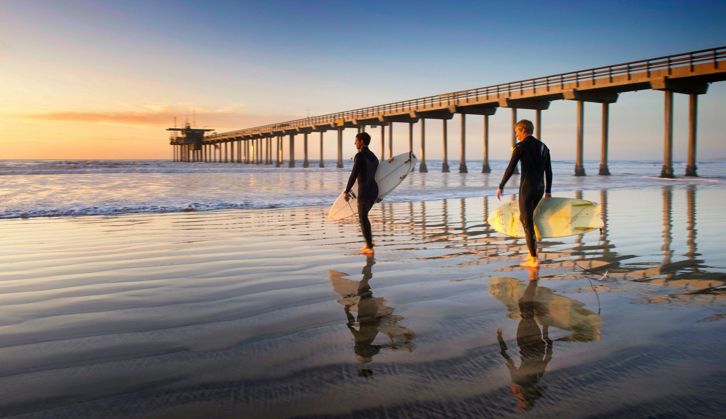 Power Washing in Pacific Beach: Keep Your Property Looking Beautiful All Summer Long