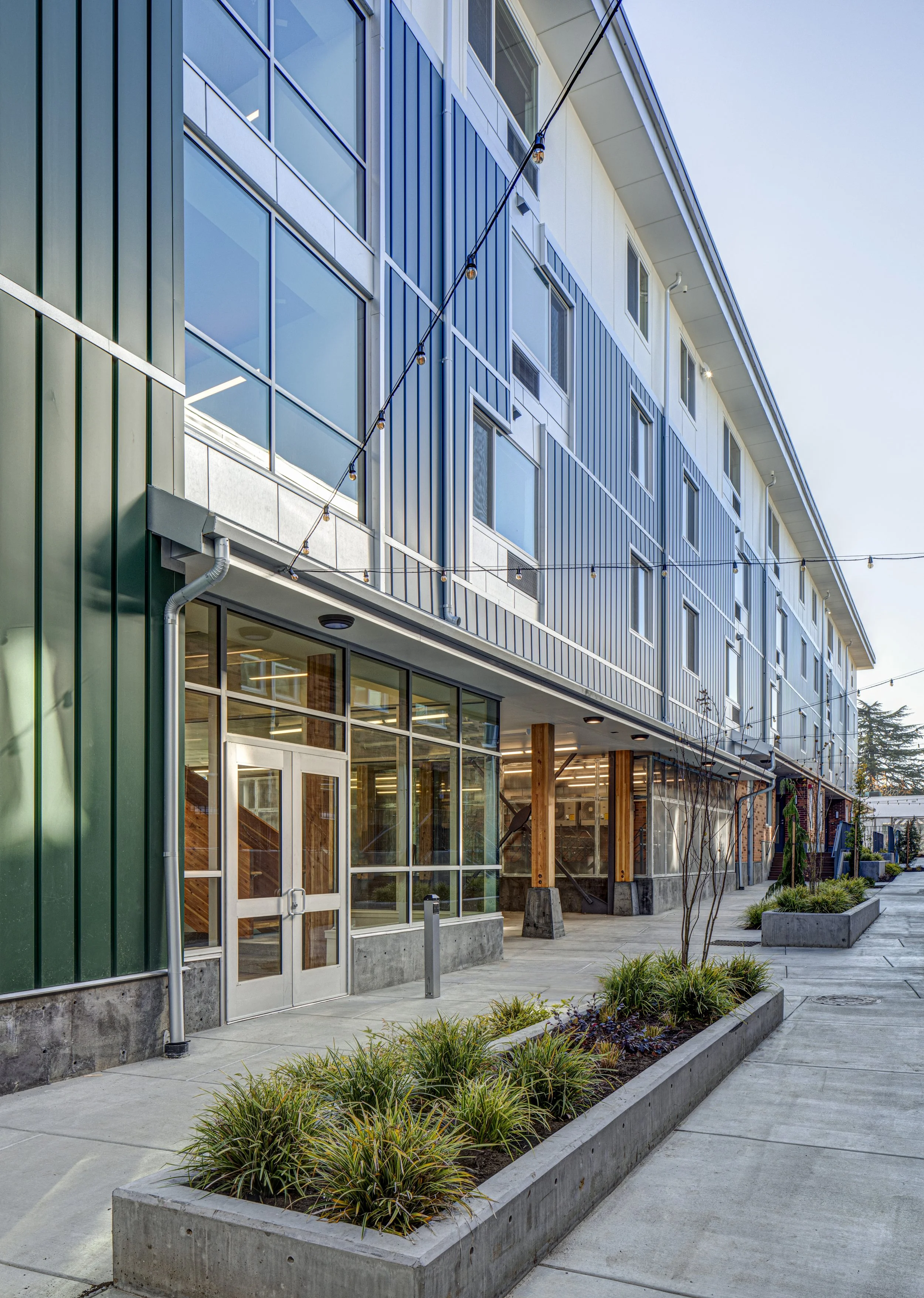king_park_Courtyard 2.JPG
