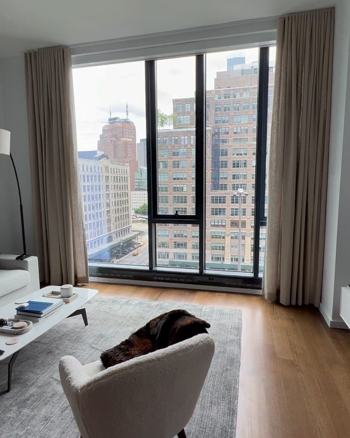 Another happy client in Manhattan NYC. We completed another apartment in the same building consisting of motorized roll down shades and decorative drapes. Check it out!
&bull;
&bull;
&bull;
&bull;
&bull;
#blinds #rollershades #newyorkblinds #newyorks