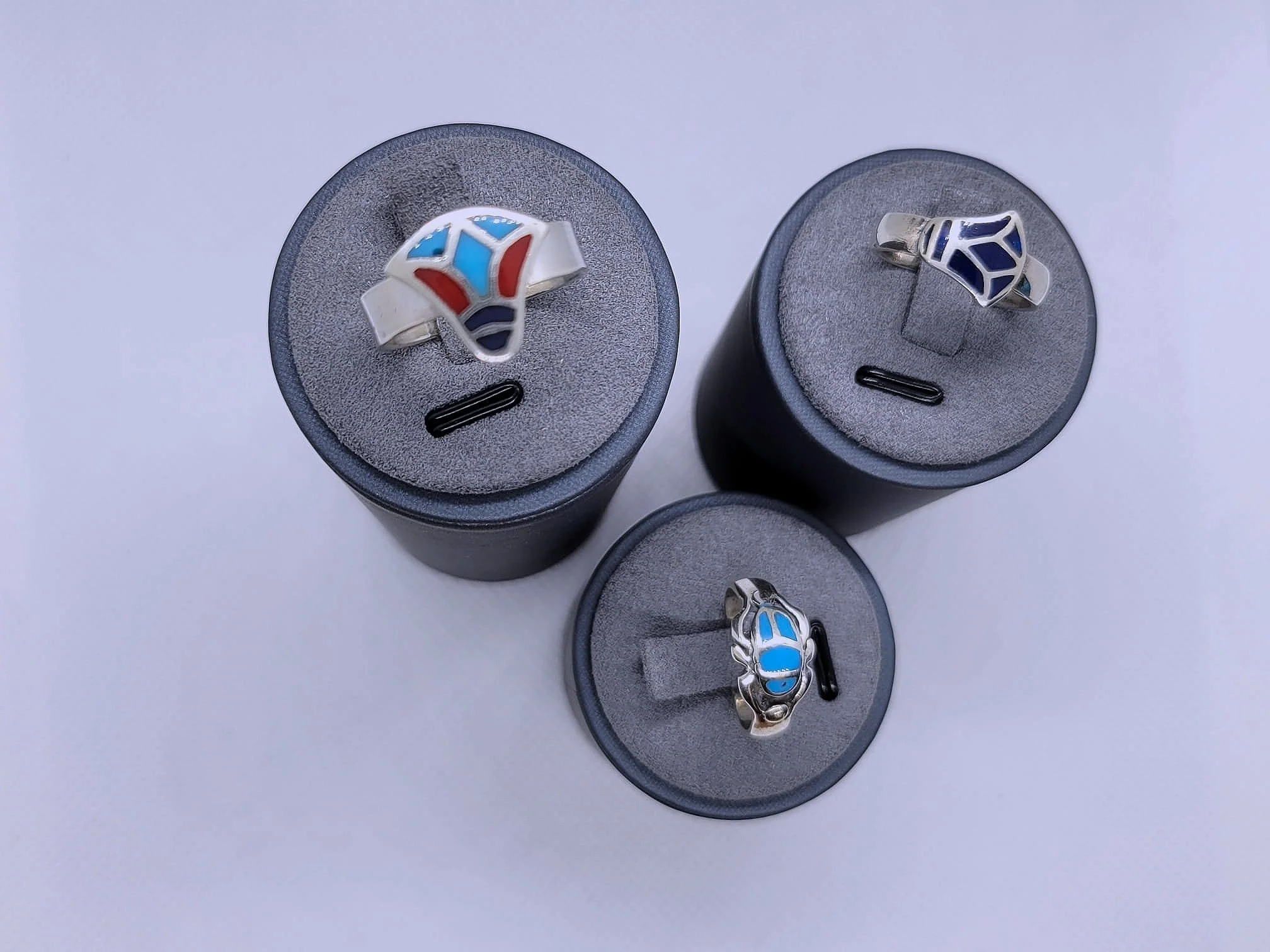 3+MENA+RINGS+DISPLAY+EU.jpg