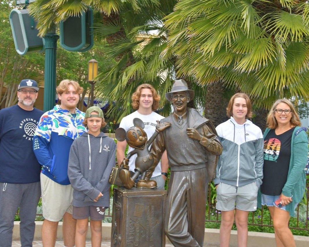 Disneyland.jpg