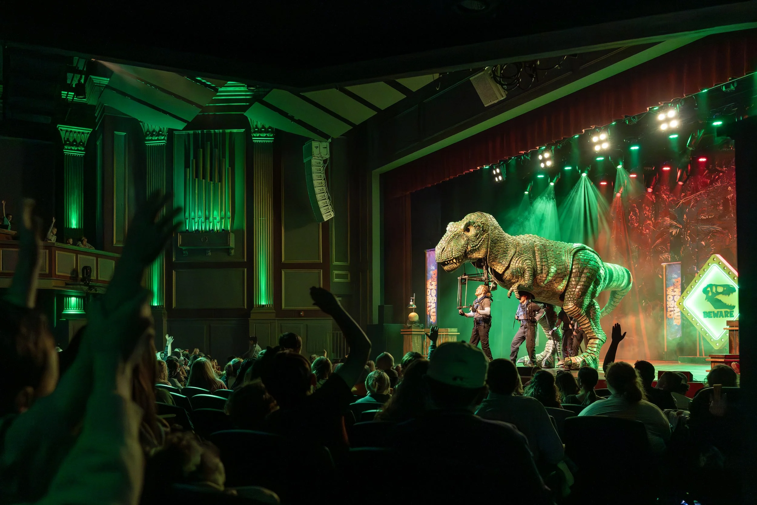 20240326-OPAC-DINOSAUR-WORLD-LIVE-334.jpg